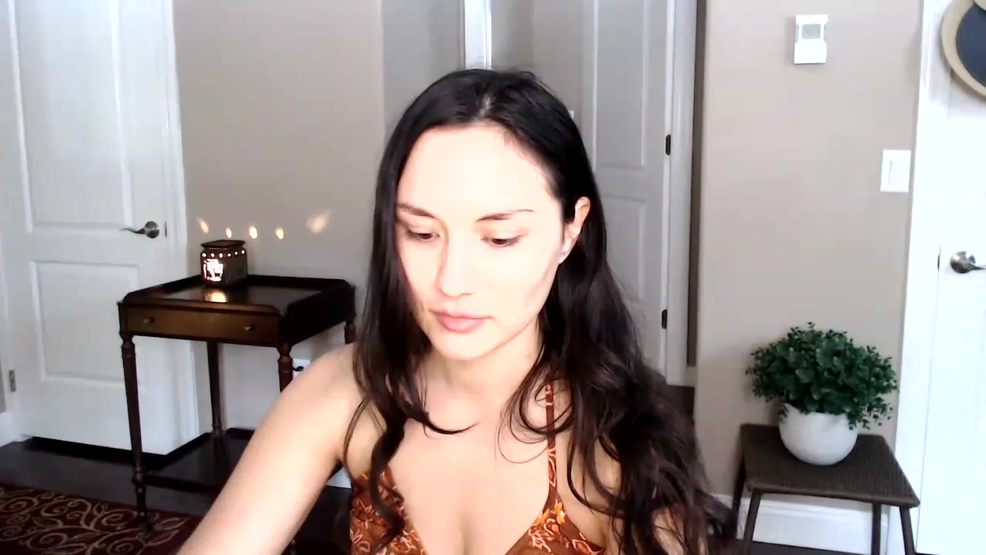 Gallery image thumbnail from Harmony's myfreecams stream on, 12/20/2022, 22:54 image 1 of 20