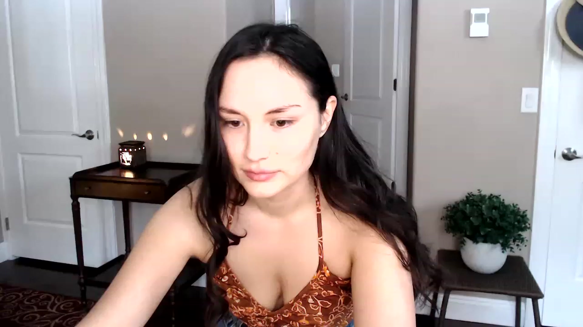 Gallery image thumbnail from Harmony's myfreecams stream on, 12/20/2022, 22:54 image 2 of 20