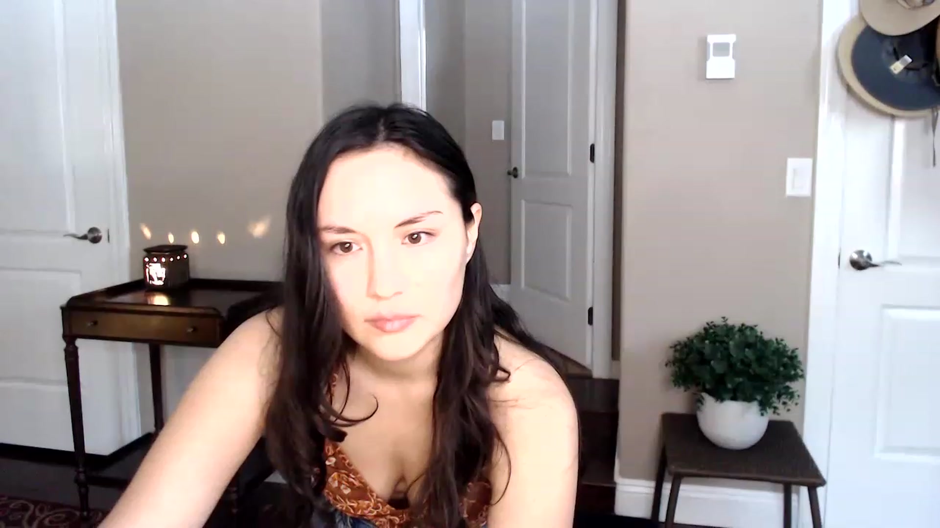 Gallery image thumbnail from Harmony's myfreecams stream on, 12/20/2022, 22:54 image 15 of 20