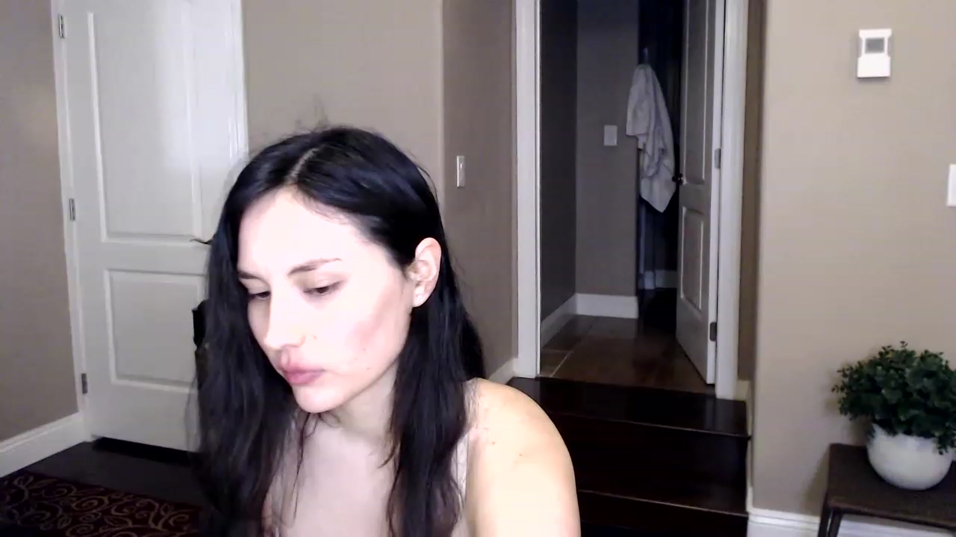 Gallery image thumbnail from Harmony's myfreecams stream on, 12/27/2022, 03:14 image 6 of 20