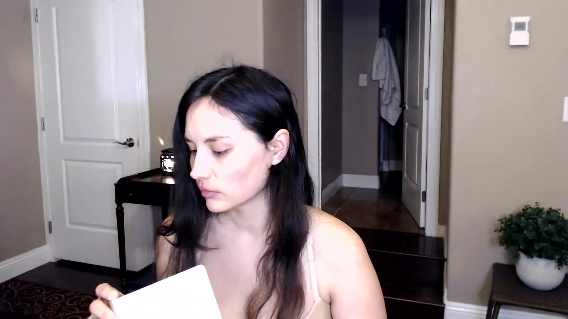 Gallery image thumbnail from Harmony's myfreecams stream on, 12/27/2022, 03:14 image 2 of 20