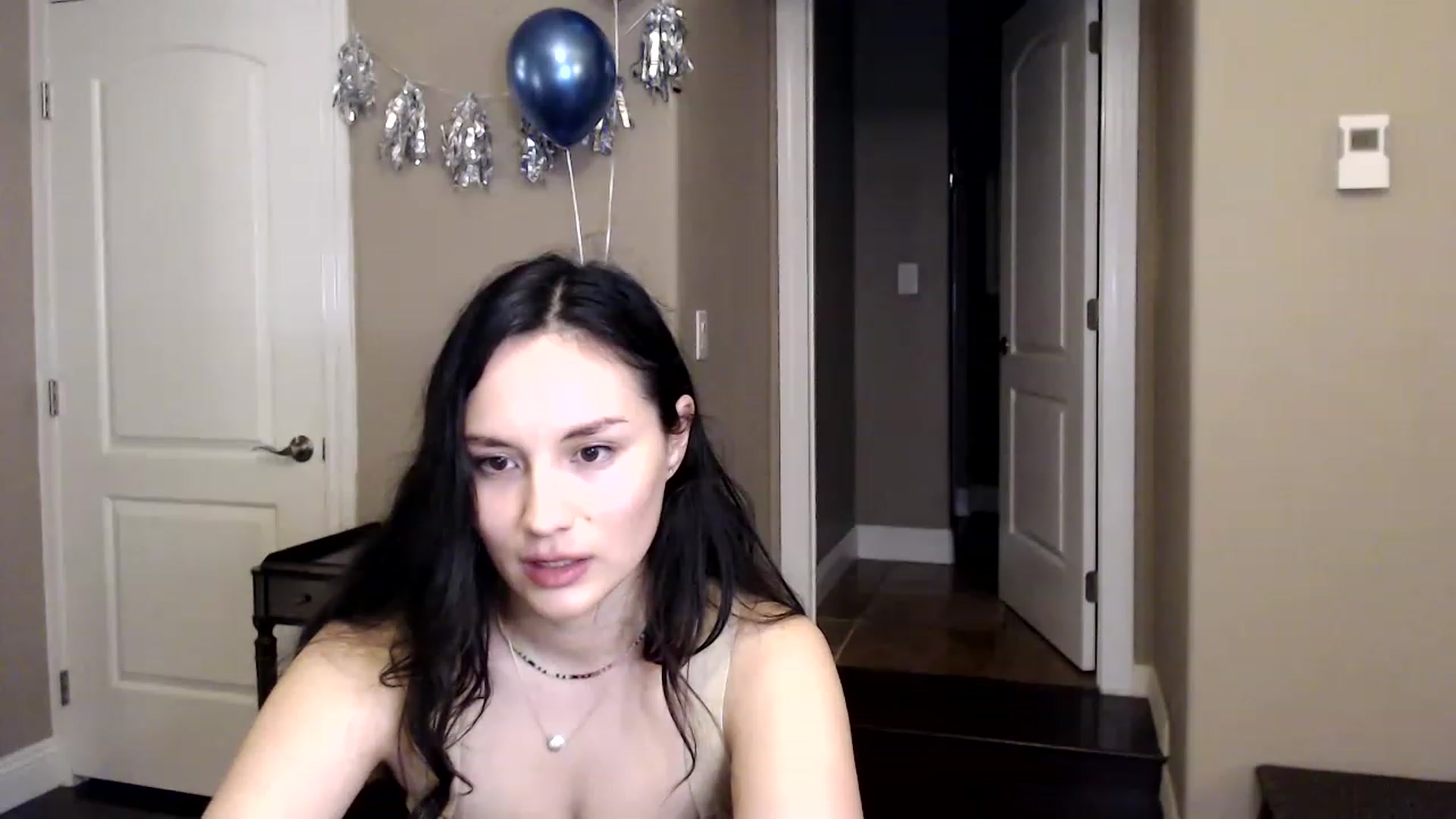 Gallery image thumbnail from Harmony's myfreecams stream on, 01/01/2023, 05:39 image 12 of 20