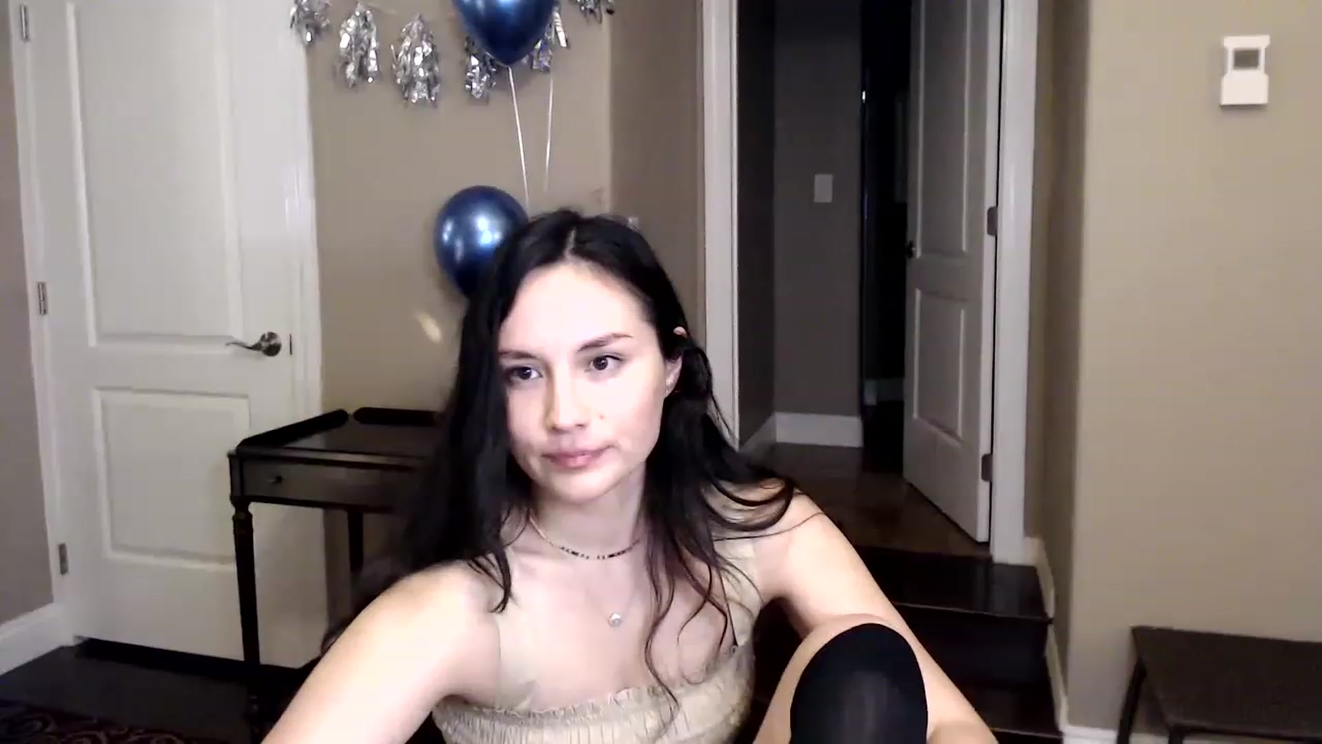 Gallery image thumbnail from Harmony's myfreecams stream on, 01/01/2023, 05:39 image 13 of 20