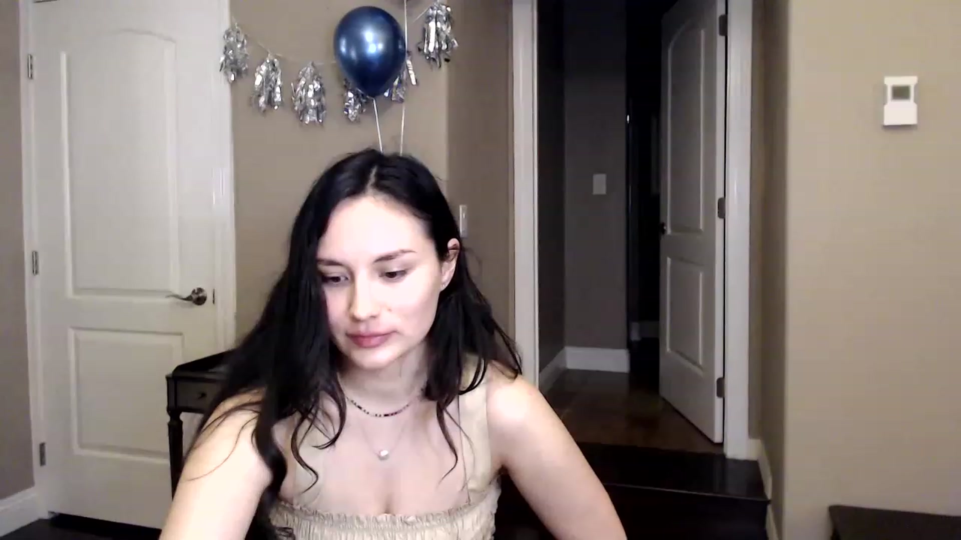 Gallery image thumbnail from Harmony's myfreecams stream on, 01/01/2023, 05:39 image 11 of 20