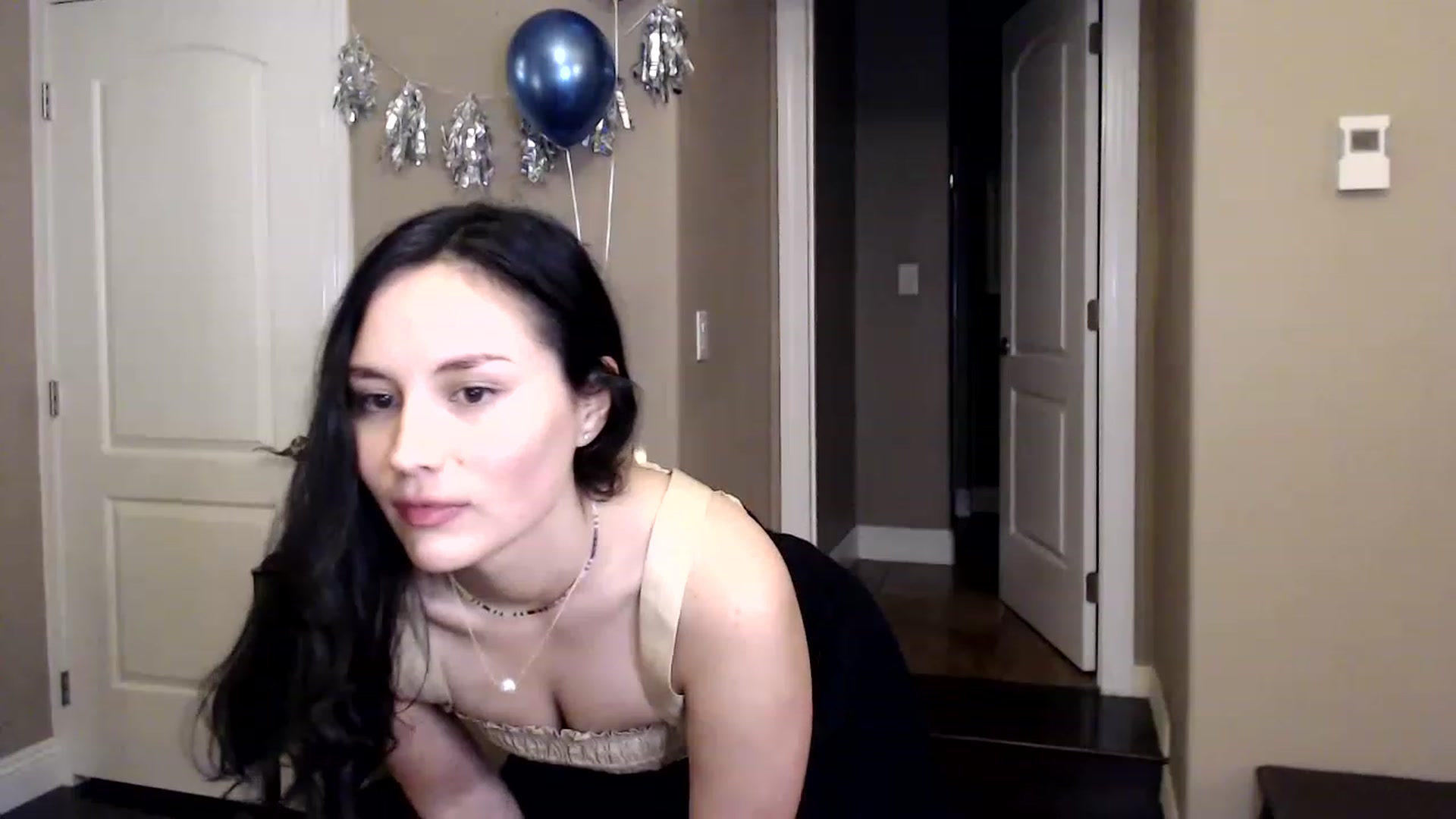 Gallery image thumbnail from Harmony's myfreecams stream on, 01/01/2023, 05:39 image 6 of 20