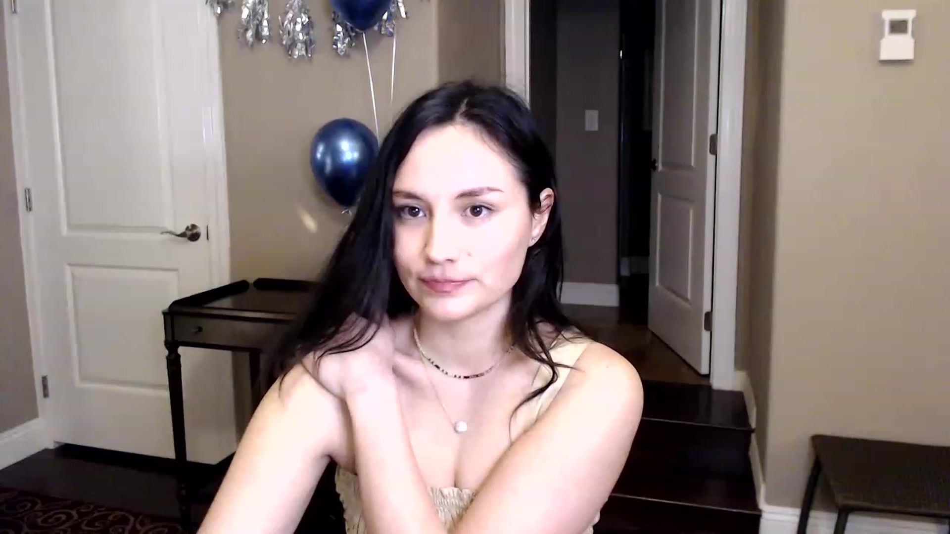 Gallery image thumbnail from Harmony's myfreecams stream on, 01/01/2023, 05:39 image 1 of 20