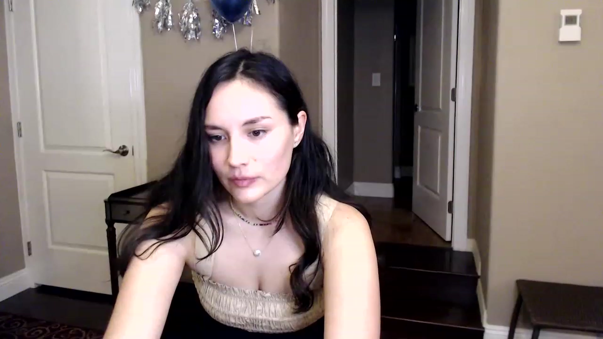 Gallery image thumbnail from Harmony's myfreecams stream on, 01/01/2023, 05:39 image 17 of 20