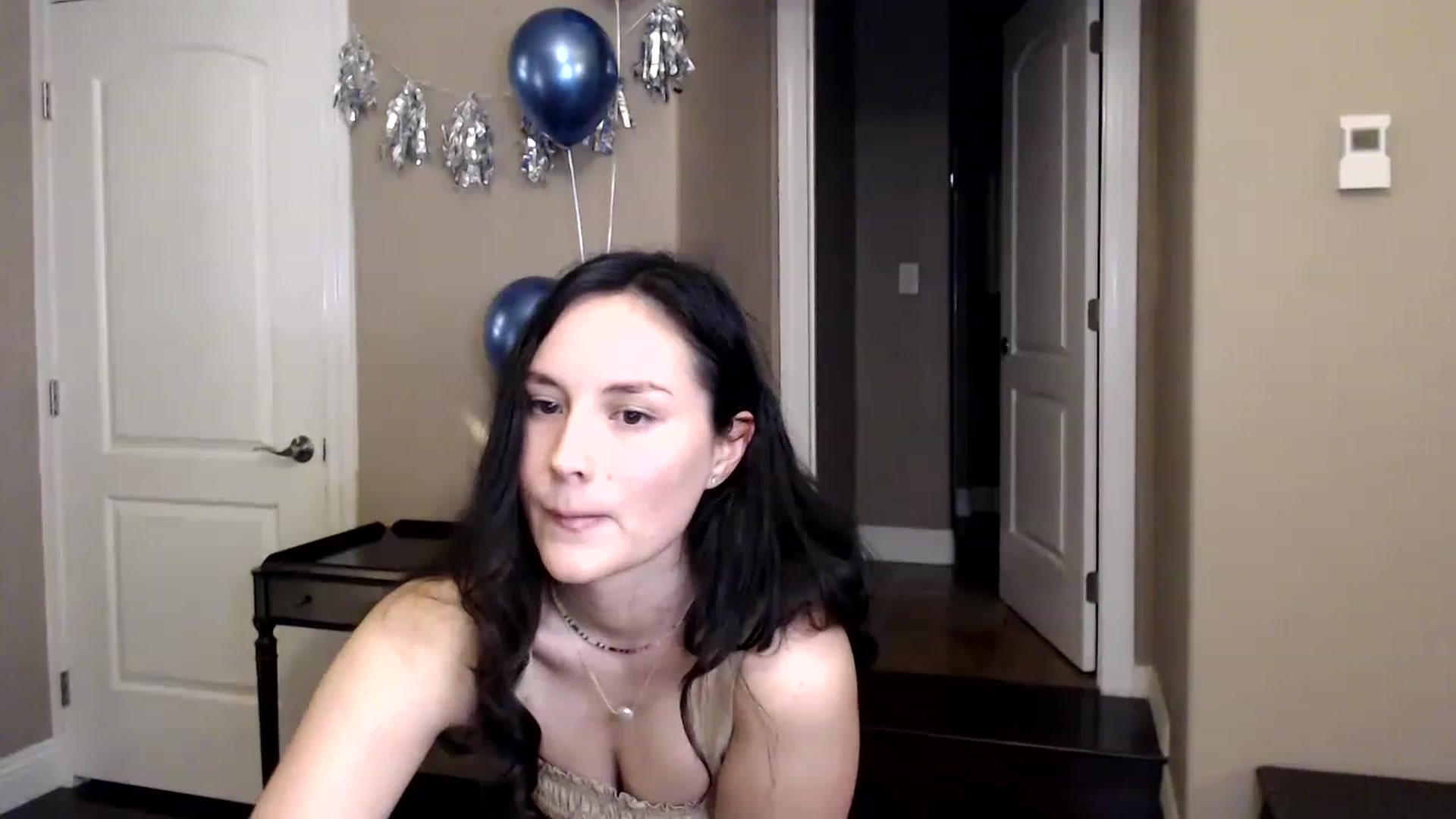 Gallery image thumbnail from Harmony's myfreecams stream on, 01/01/2023, 05:39 image 9 of 20