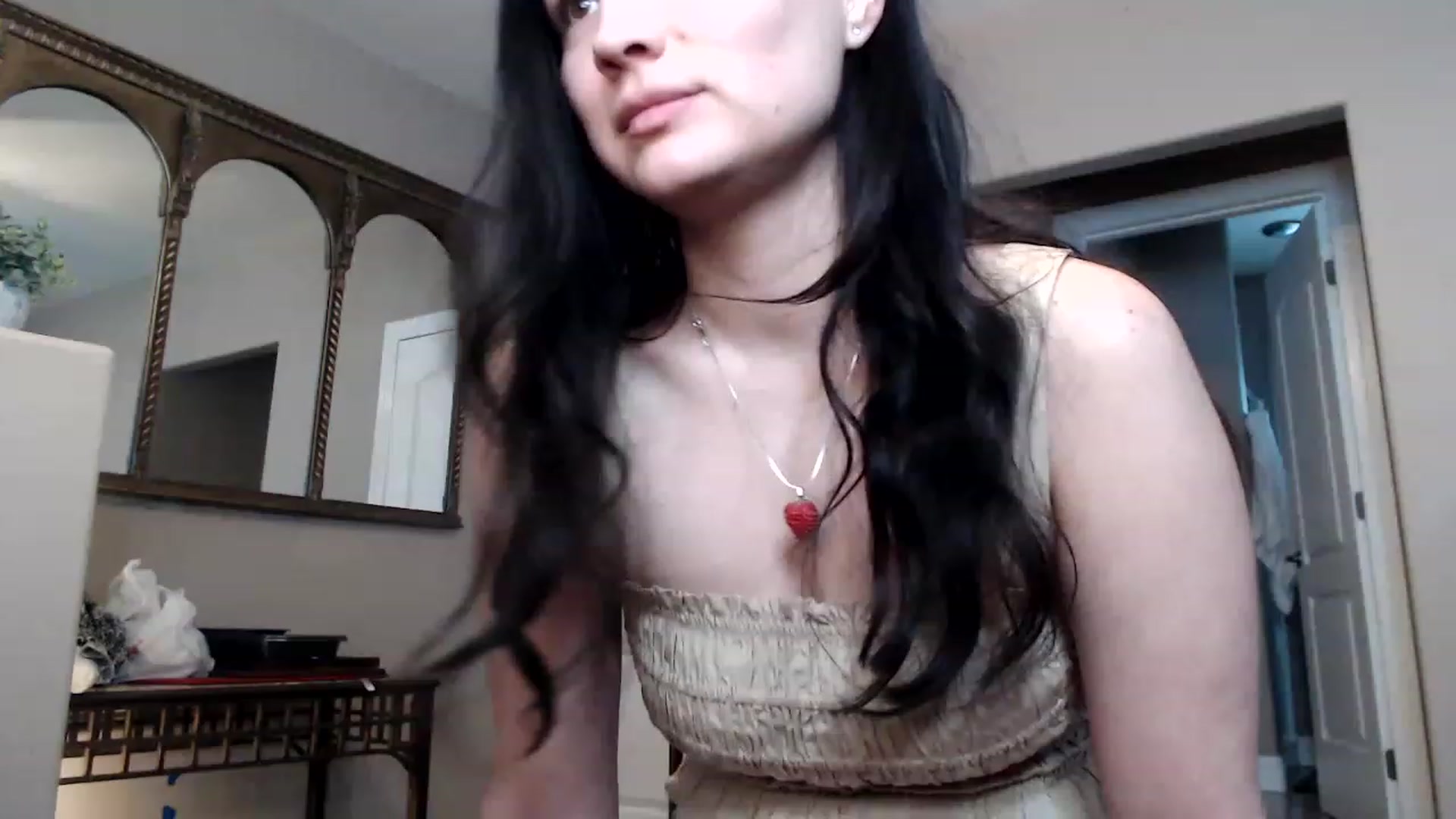 Gallery image thumbnail from Harmony's myfreecams stream on, 01/03/2023, 24:30 image 10 of 20
