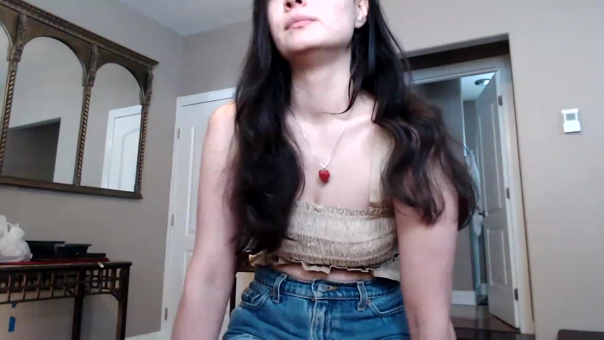 Gallery image thumbnail from Harmony's myfreecams stream on, 01/03/2023, 24:30 image 6 of 20