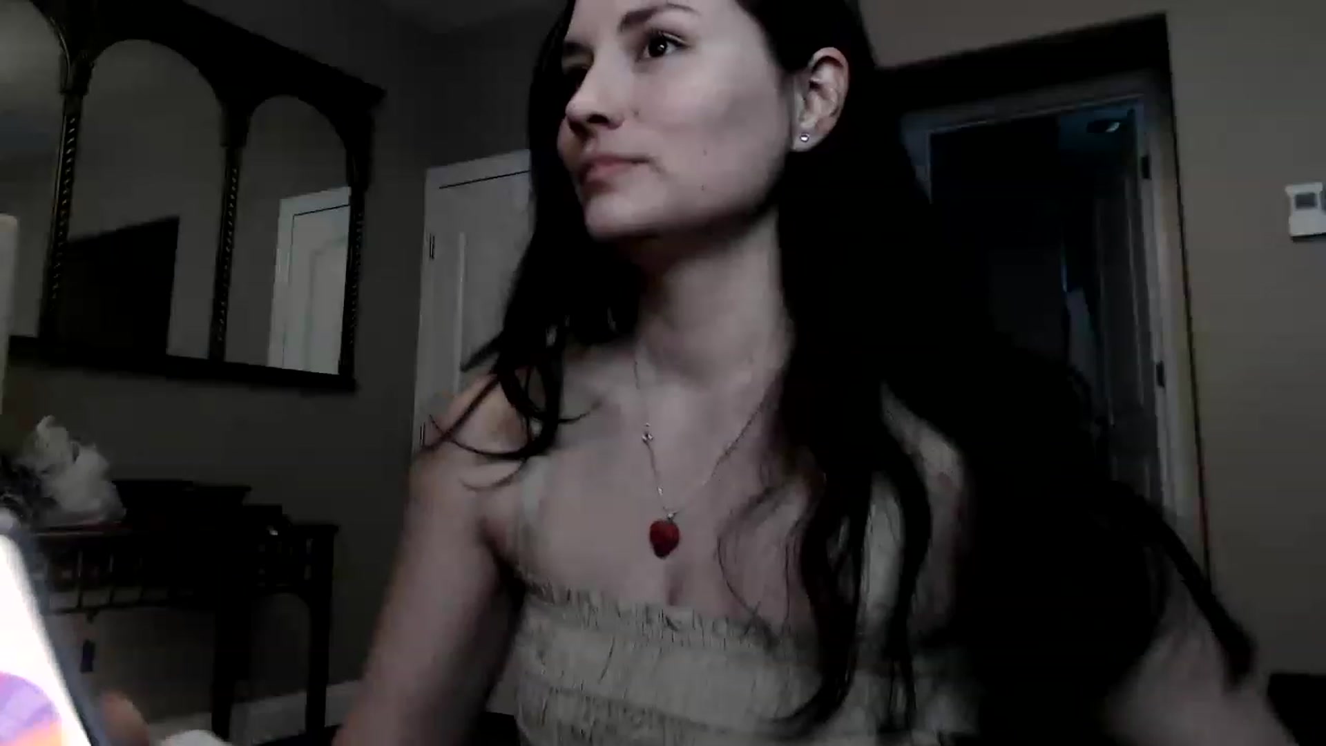 Gallery image thumbnail from Harmony's myfreecams stream on, 01/03/2023, 24:30 image 14 of 20