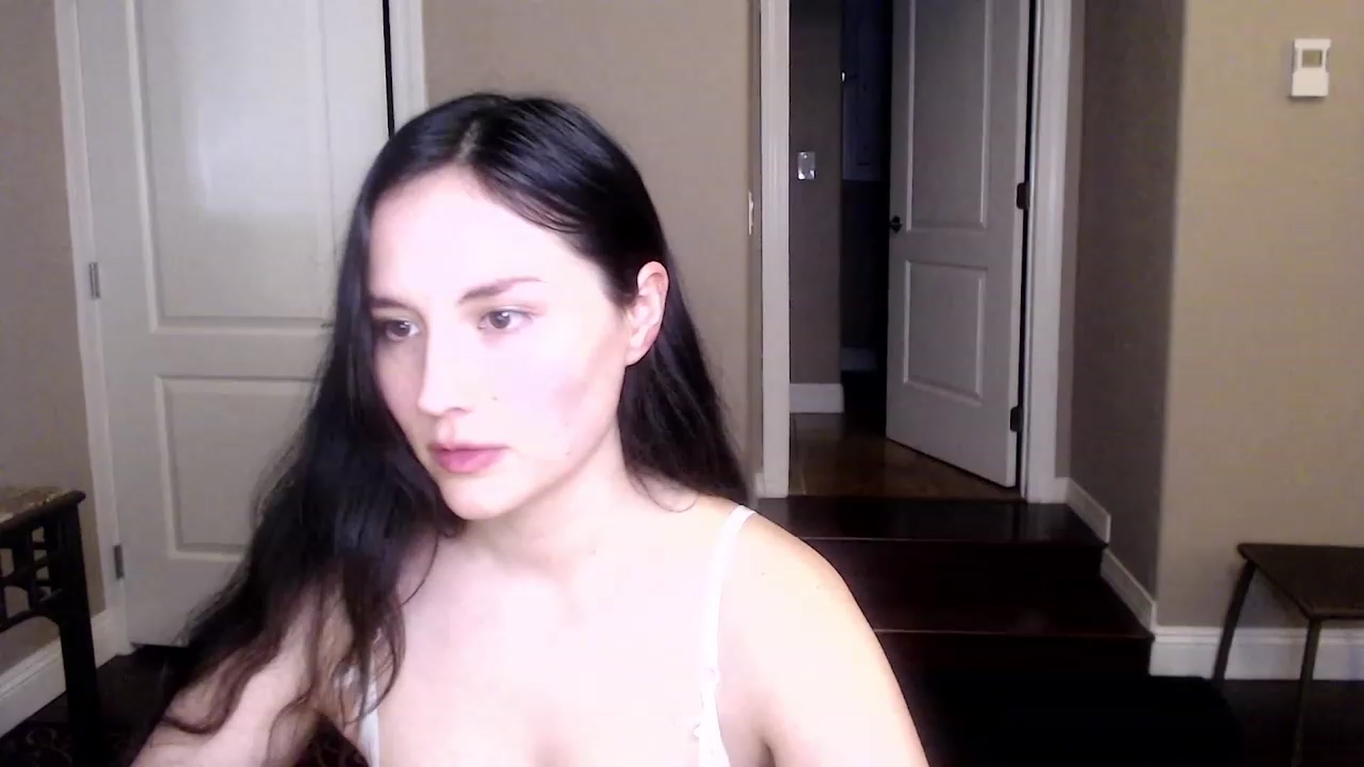 Gallery image thumbnail from Harmony's myfreecams stream on, 01/18/2023, 04:14 image 3 of 20