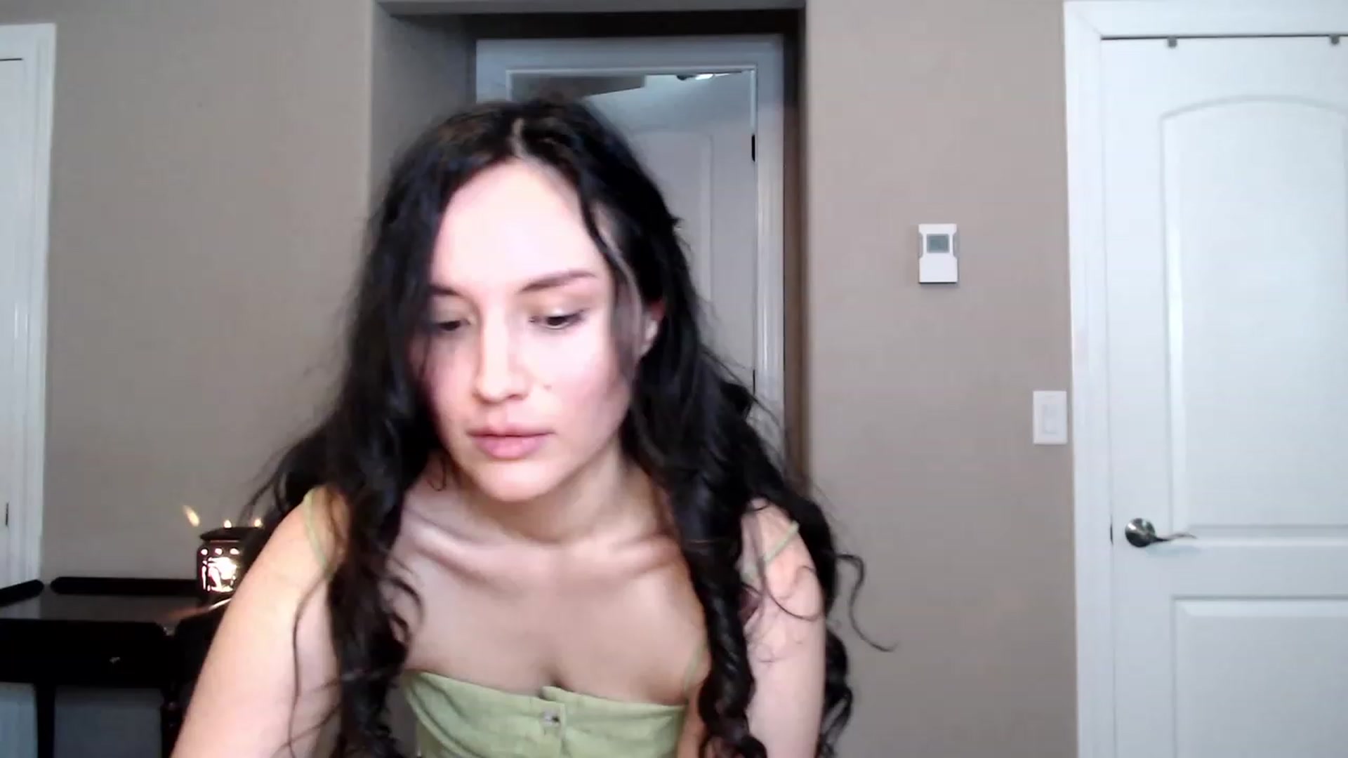 Gallery image thumbnail from Harmony's myfreecams stream on, 02/14/2023, 23:04 image 4 of 20