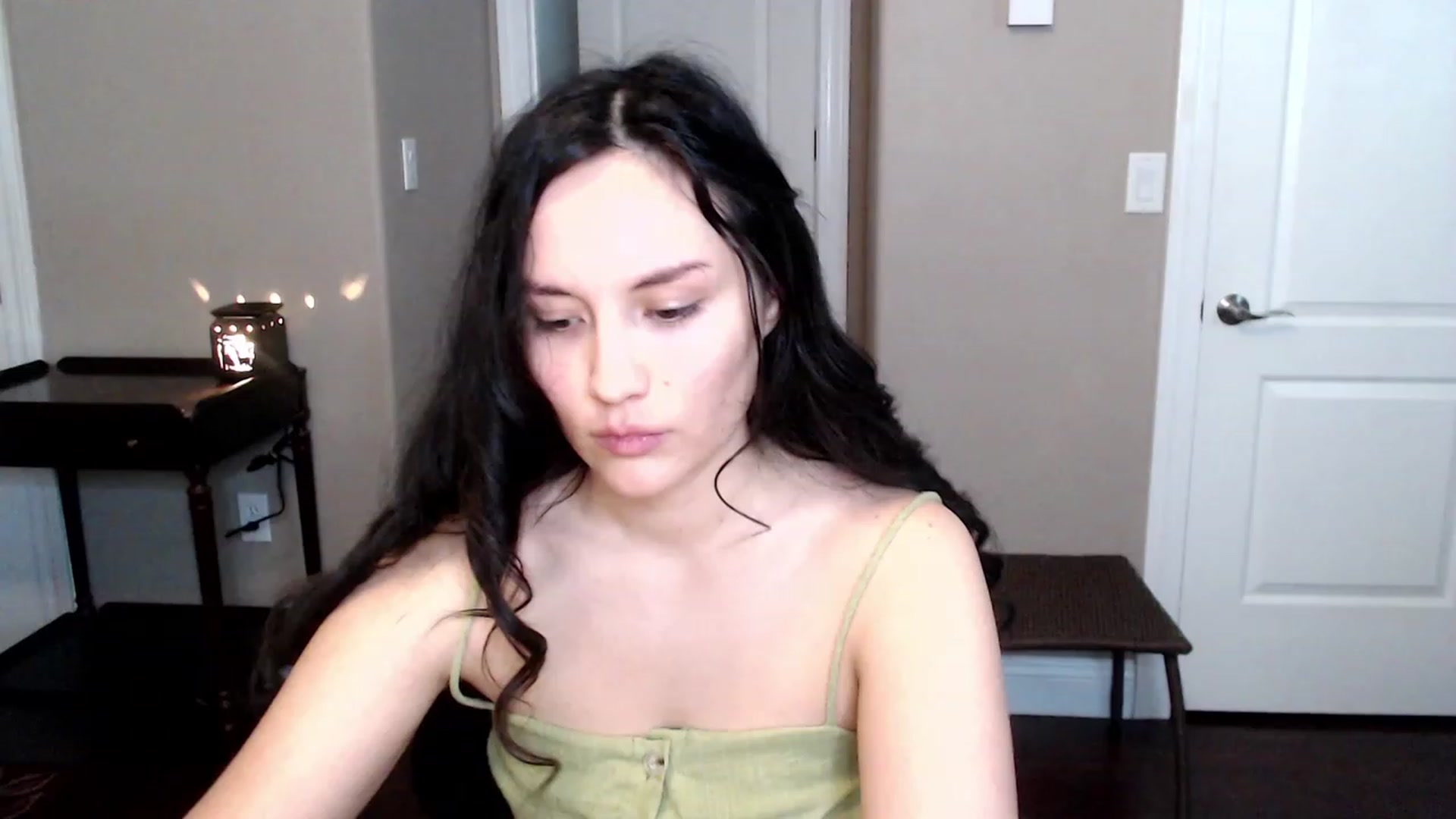 Gallery image thumbnail from Harmony's myfreecams stream on, 02/14/2023, 23:04 image 18 of 20