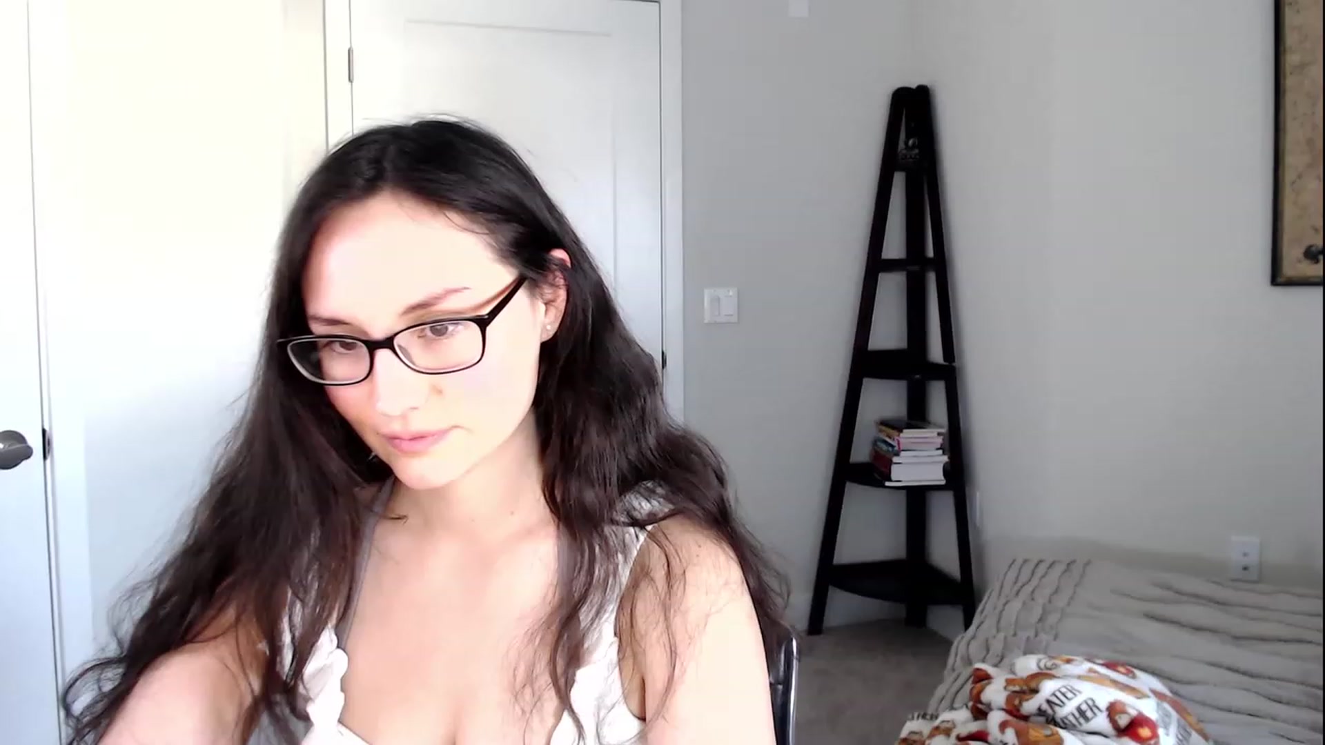 Gallery image thumbnail from Harmony's myfreecams stream on, 03/07/2023, 01:24 image 9 of 20