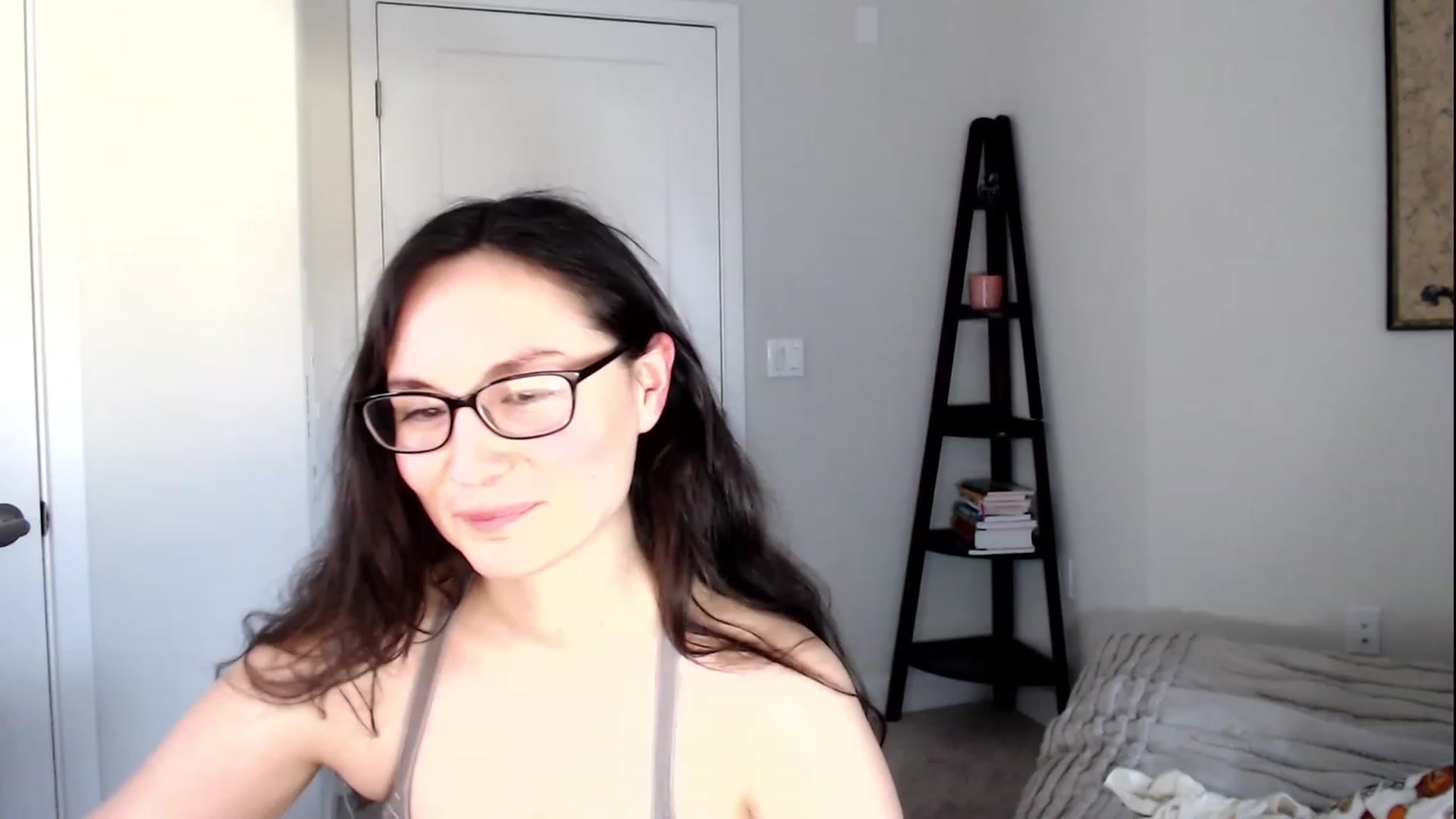Gallery image thumbnail from Harmony's myfreecams stream on, 03/07/2023, 01:24 image 16 of 20