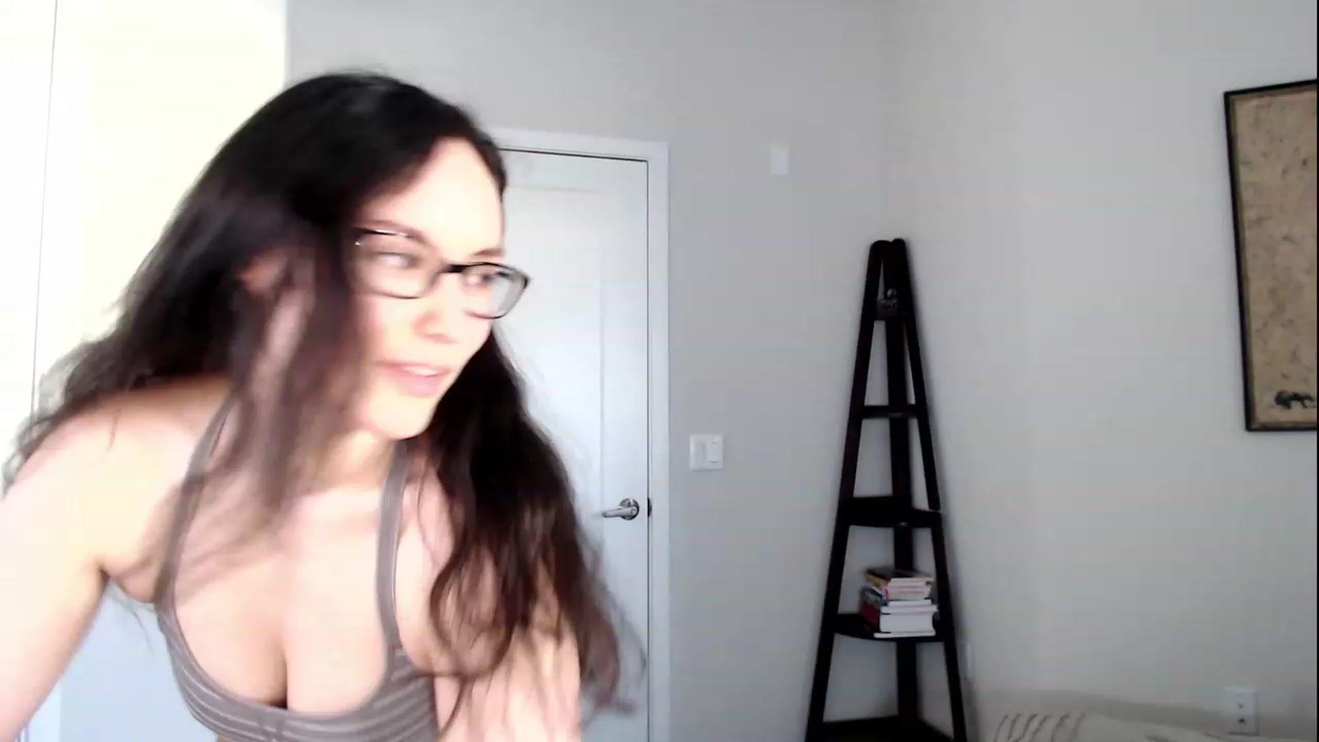 Gallery image thumbnail from Harmony's myfreecams stream on, 03/07/2023, 01:24 image 13 of 20