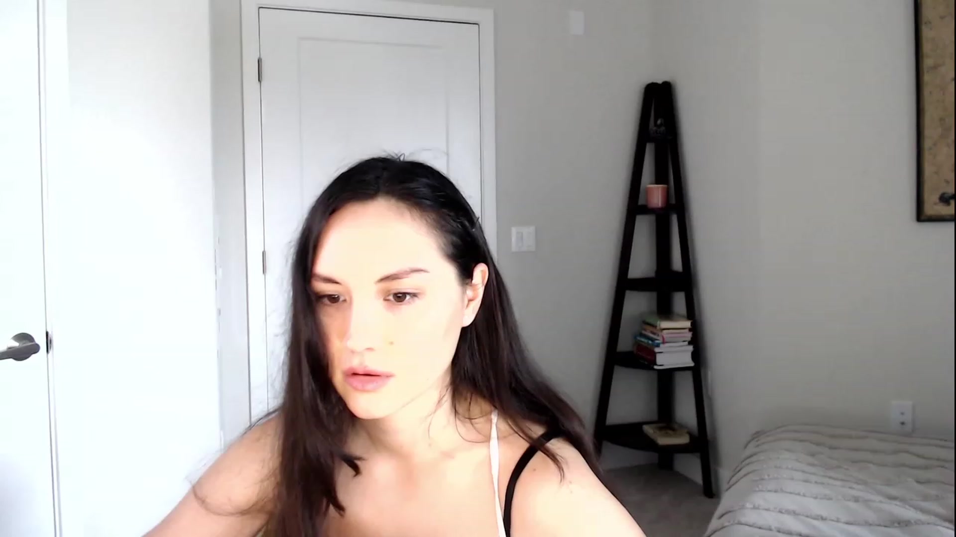 Gallery image thumbnail from Harmony's myfreecams stream on, 03/14/2023, 21:13 image 5 of 20