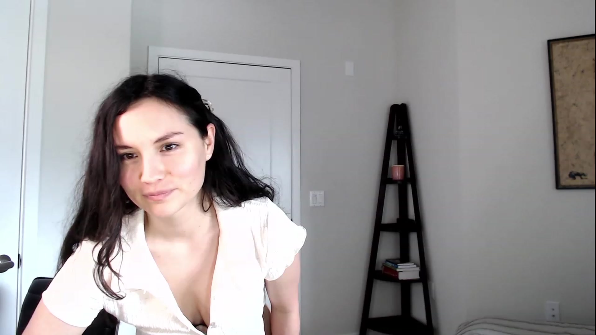 Gallery image thumbnail from Harmony's myfreecams stream on, 03/16/2023, 22:06 image 10 of 20