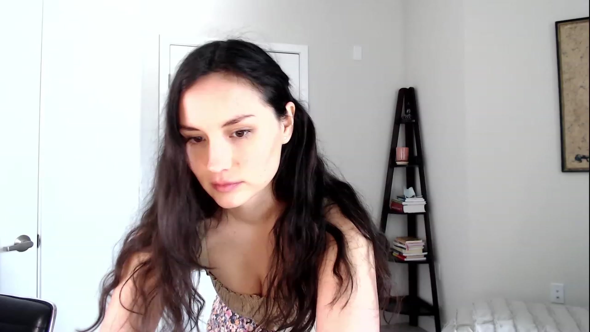 Gallery image thumbnail from Harmony's myfreecams stream on, 03/20/2023, 20:23 image 6 of 20