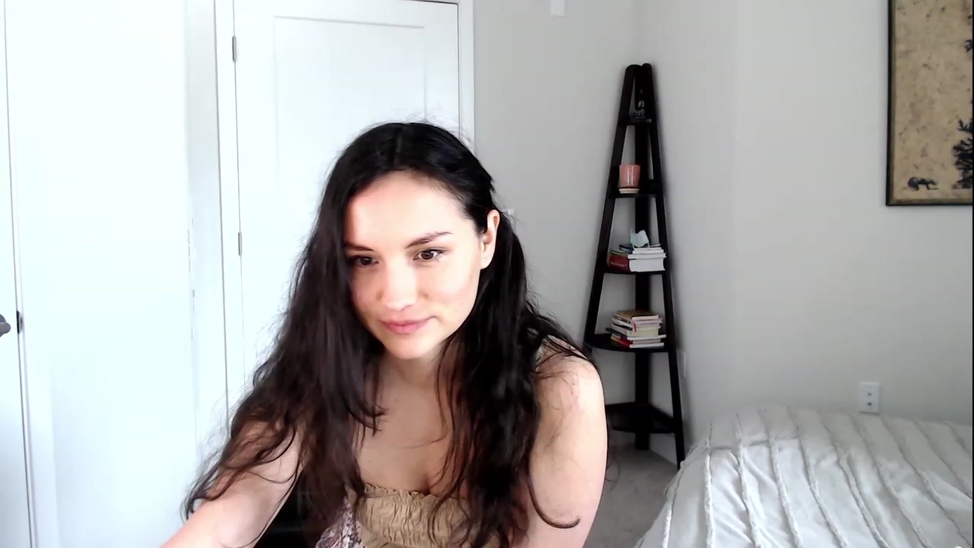 Gallery image thumbnail from Harmony's myfreecams stream on, 03/20/2023, 20:23 image 14 of 20