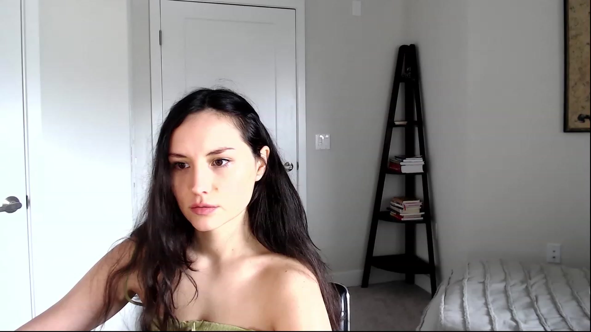Gallery image thumbnail from Harmony's myfreecams stream on, 03/21/2023, 20:17 image 12 of 20
