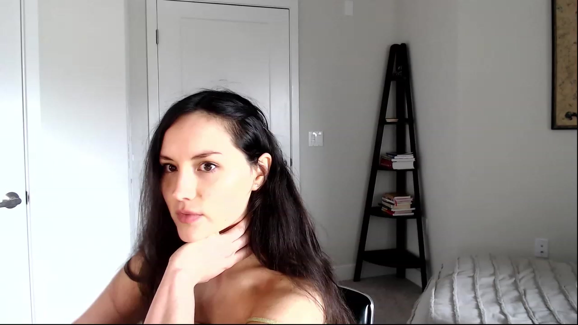 Gallery image thumbnail from Harmony's myfreecams stream on, 03/21/2023, 20:17 image 13 of 20