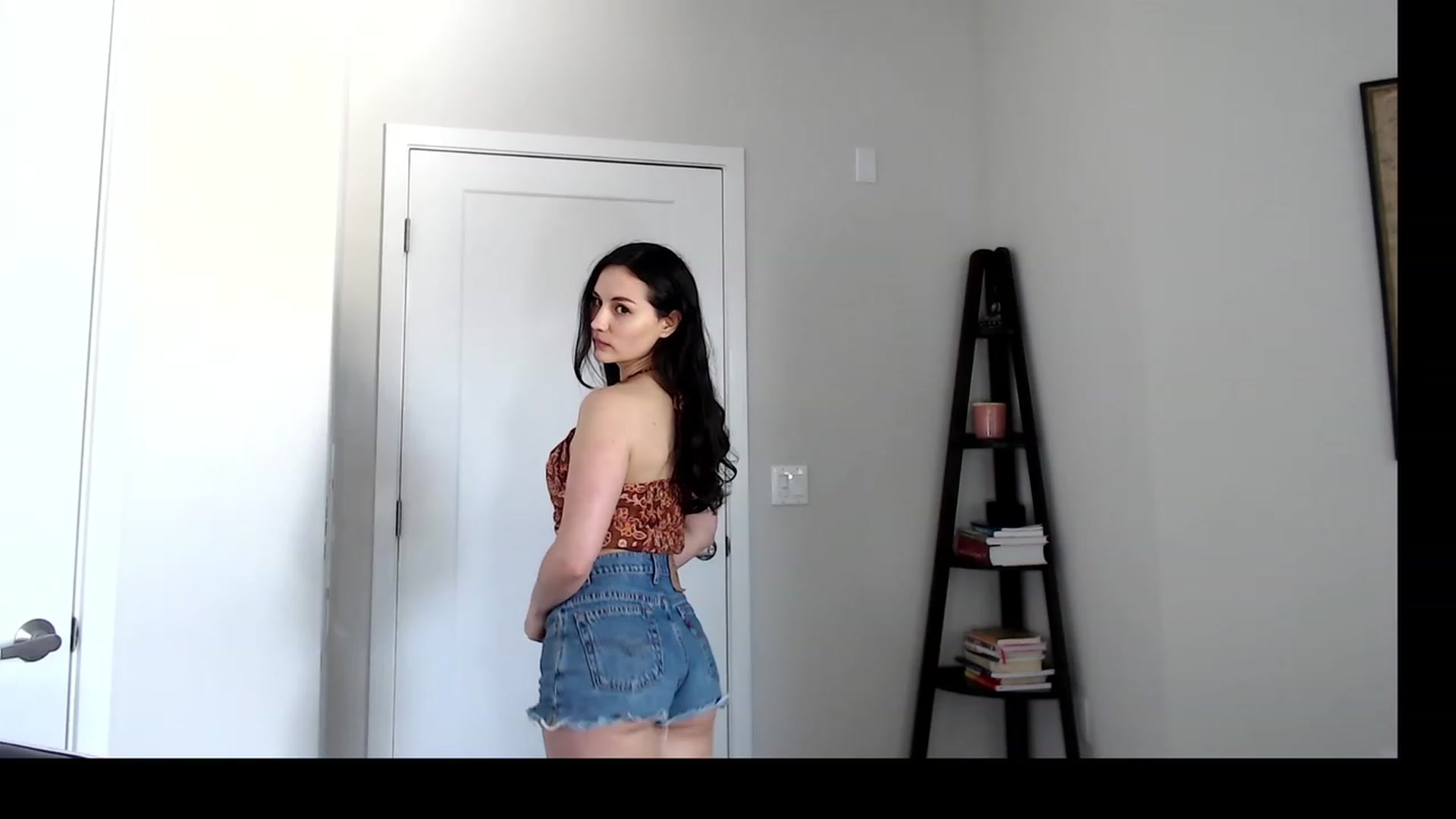 Gallery image thumbnail from Harmony's myfreecams stream on, 03/24/2023, 21:41 image 6 of 20