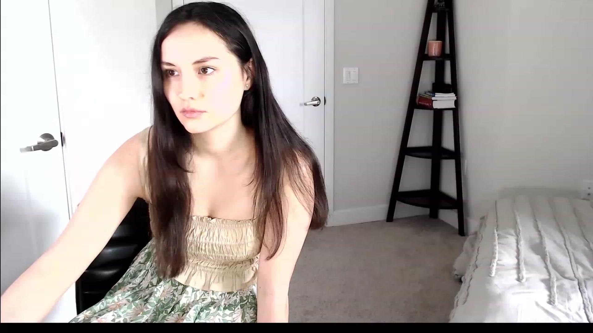 Gallery image thumbnail from Harmony's myfreecams stream on, 03/29/2023, 20:42 image 3 of 20