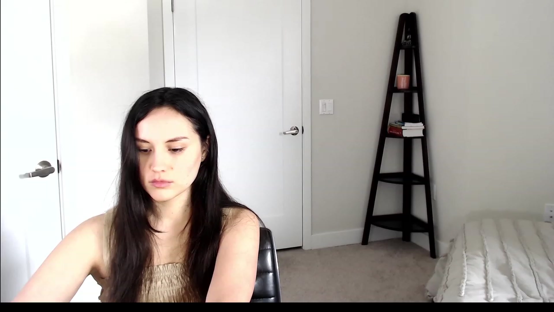 Gallery image thumbnail from Harmony's myfreecams stream on, 03/29/2023, 20:42 image 7 of 20