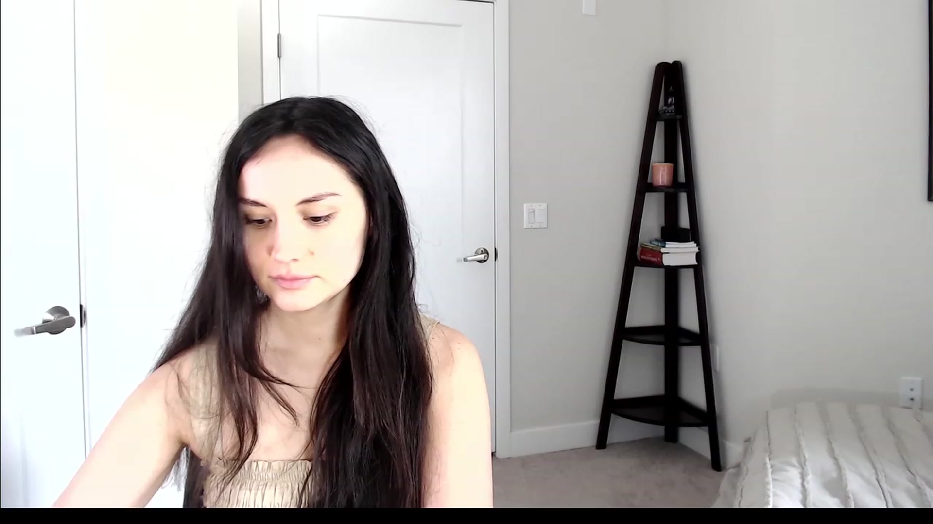 Gallery image thumbnail from Harmony's myfreecams stream on, 03/29/2023, 20:42 image 17 of 20