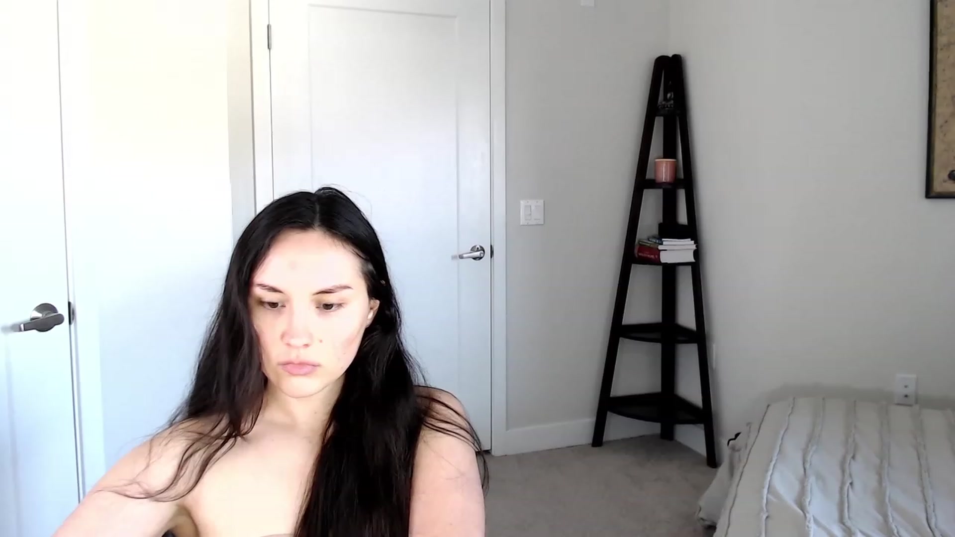 Gallery image thumbnail from Harmony's myfreecams stream on, 04/01/2023, 22:24 image 2 of 20
