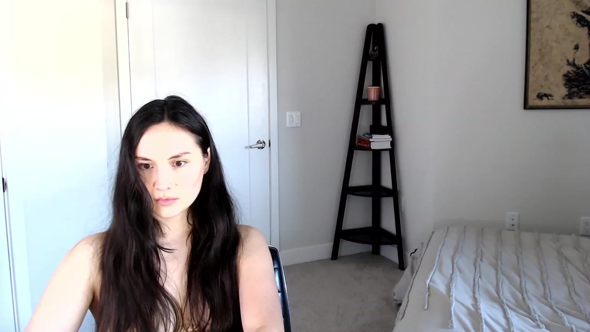 Gallery image thumbnail from Harmony's myfreecams stream on, 04/02/2023, 24:00 image 17 of 20