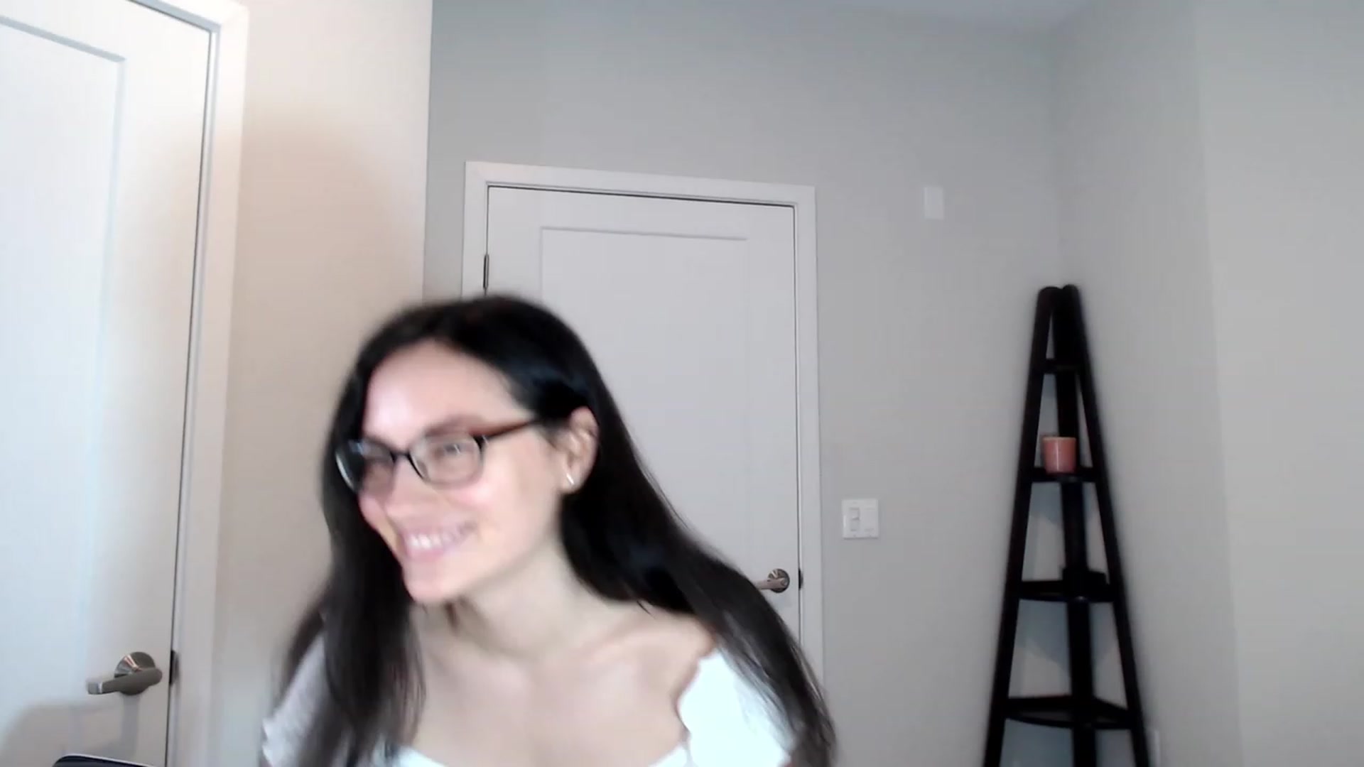 Gallery image thumbnail from Harmony's myfreecams stream on, 04/13/2023, 01:17 image 19 of 20