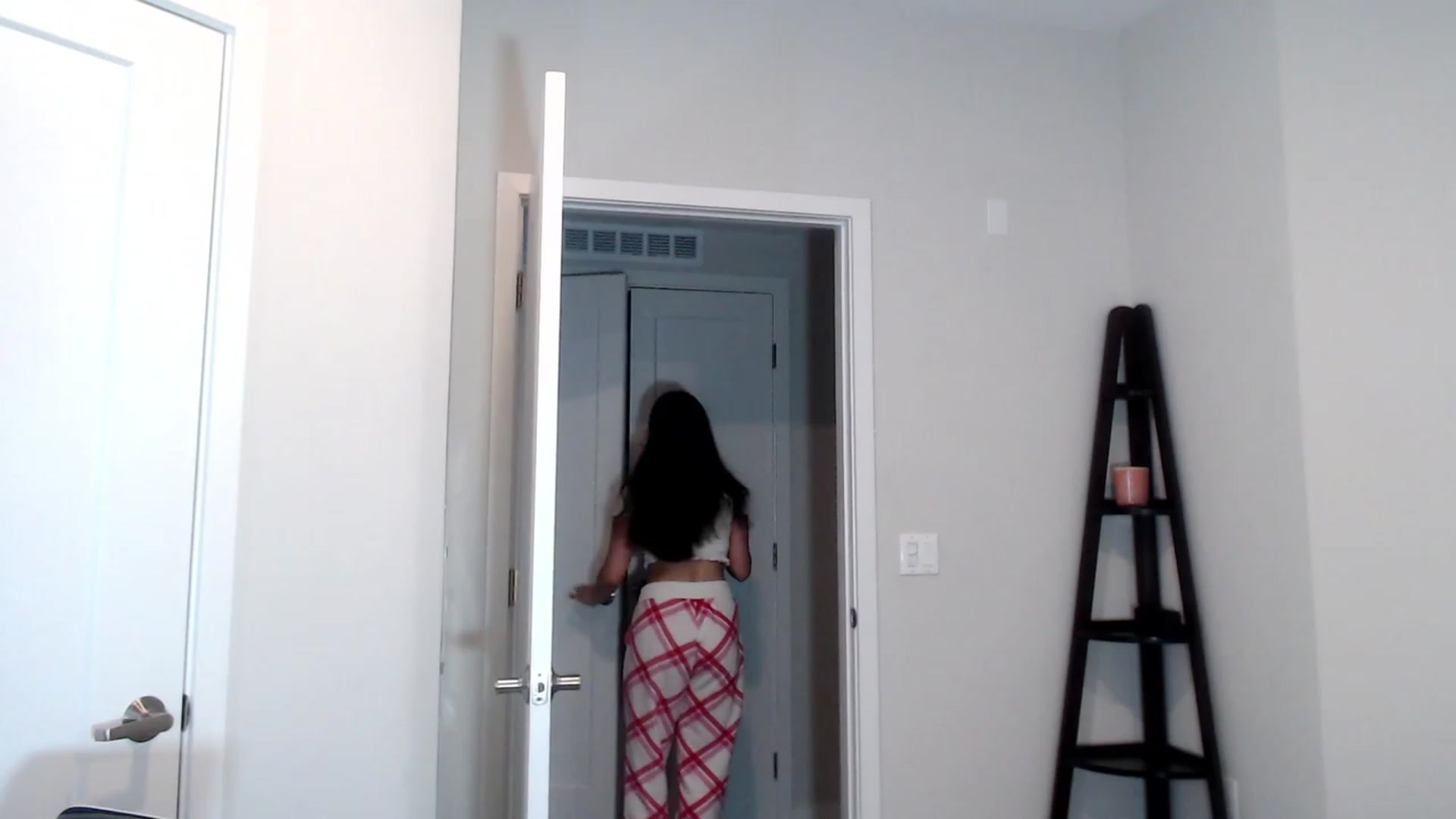 Gallery image thumbnail from Harmony's myfreecams stream on, 04/13/2023, 01:17 image 20 of 20