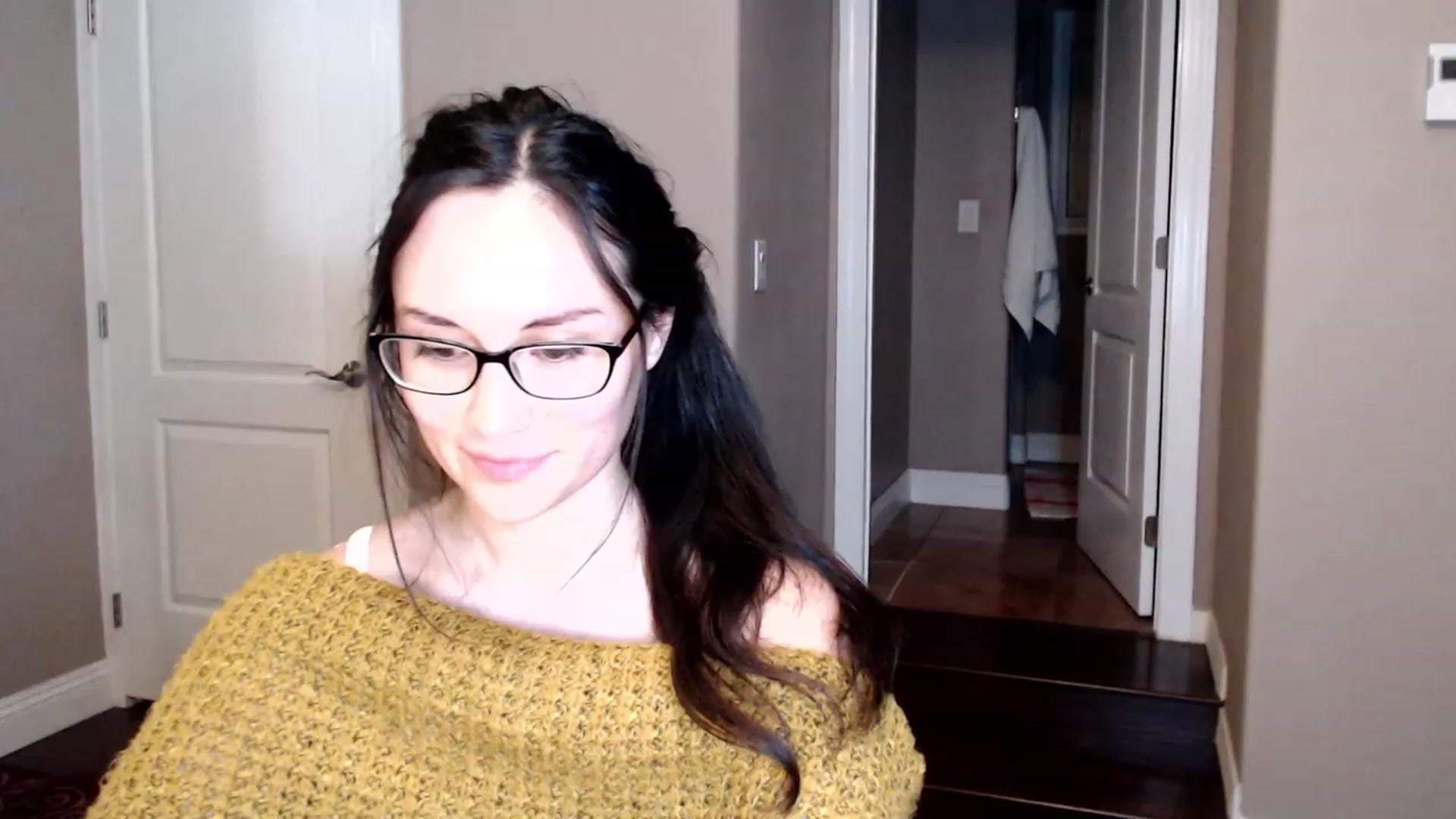 Gallery image thumbnail from Harmony's myfreecams stream on, 04/29/2023, 11:00 image 14 of 20