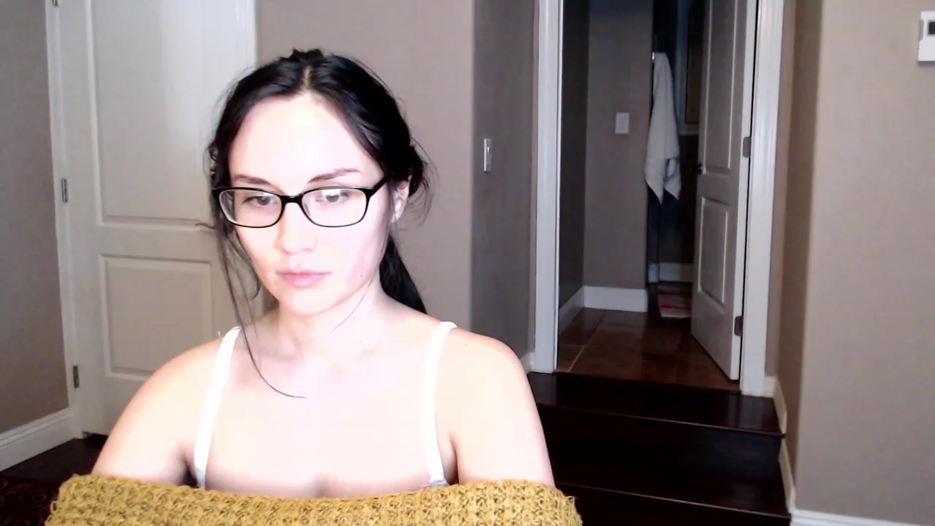 Gallery image thumbnail from Harmony's myfreecams stream on, 04/29/2023, 11:00 image 4 of 20