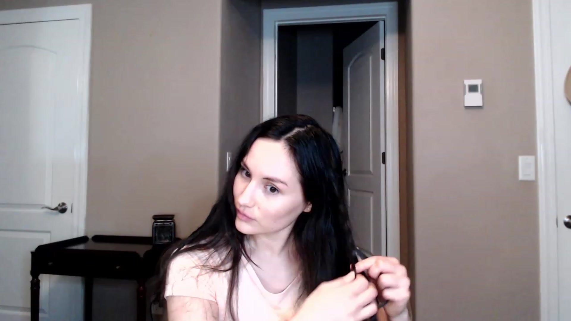 Gallery image thumbnail from Harmony's myfreecams stream on, 05/06/2023, 11:04 image 6 of 20