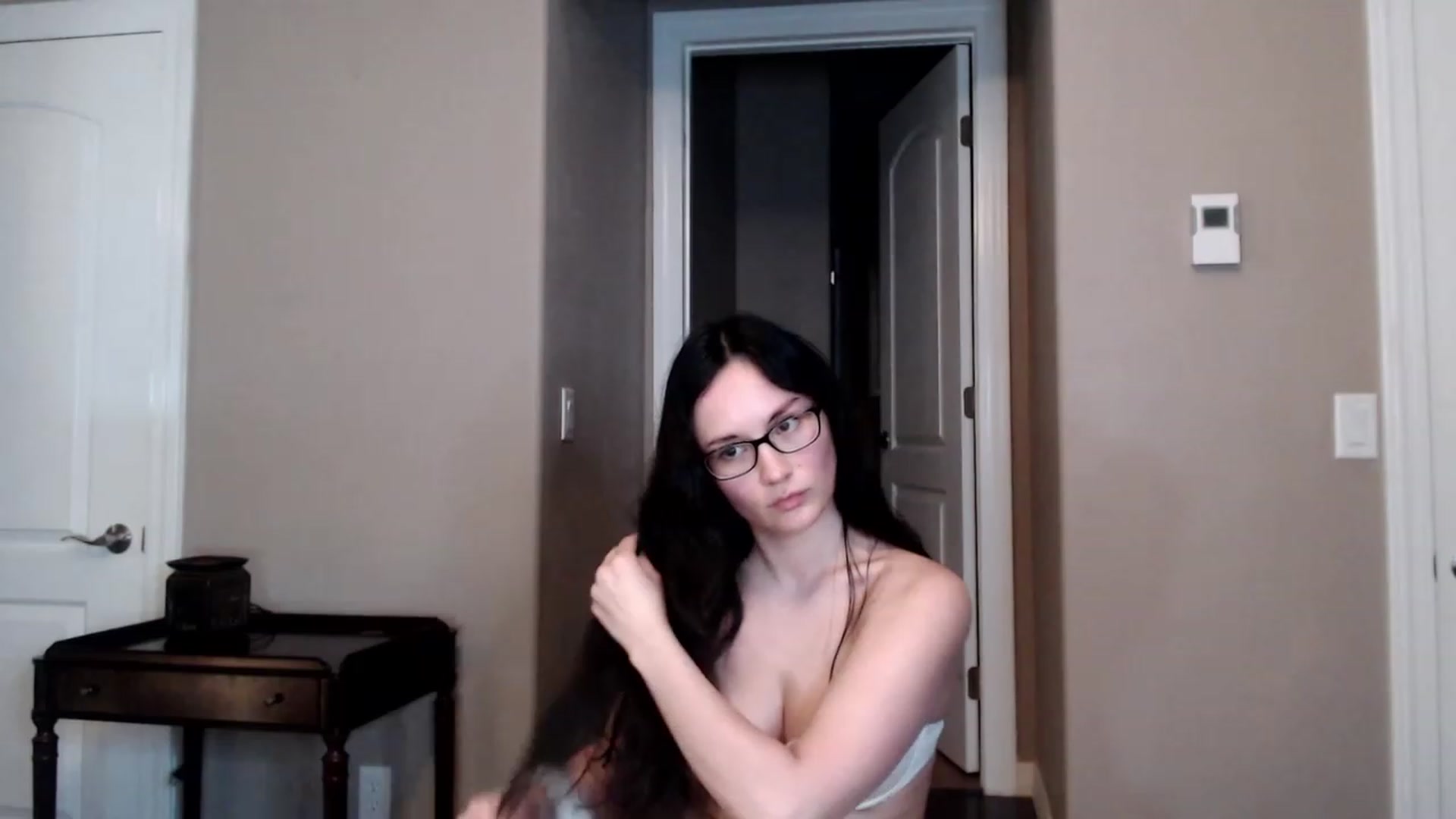 Gallery image thumbnail from Harmony's myfreecams stream on, 05/16/2023, 11:14 image 18 of 20