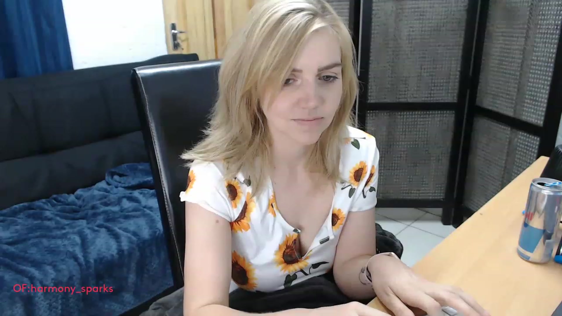 Gallery image thumbnail from HarmonySparks's myfreecams stream on, 06/18/2023, 21:11 image 14 of 20
