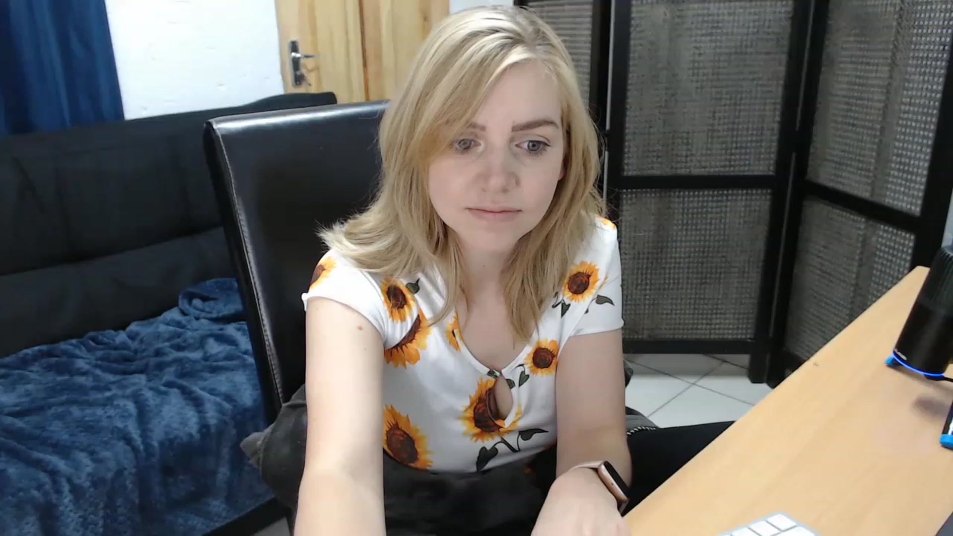 Gallery image thumbnail from HarmonySparks's myfreecams stream on, 06/18/2023, 21:11 image 2 of 20