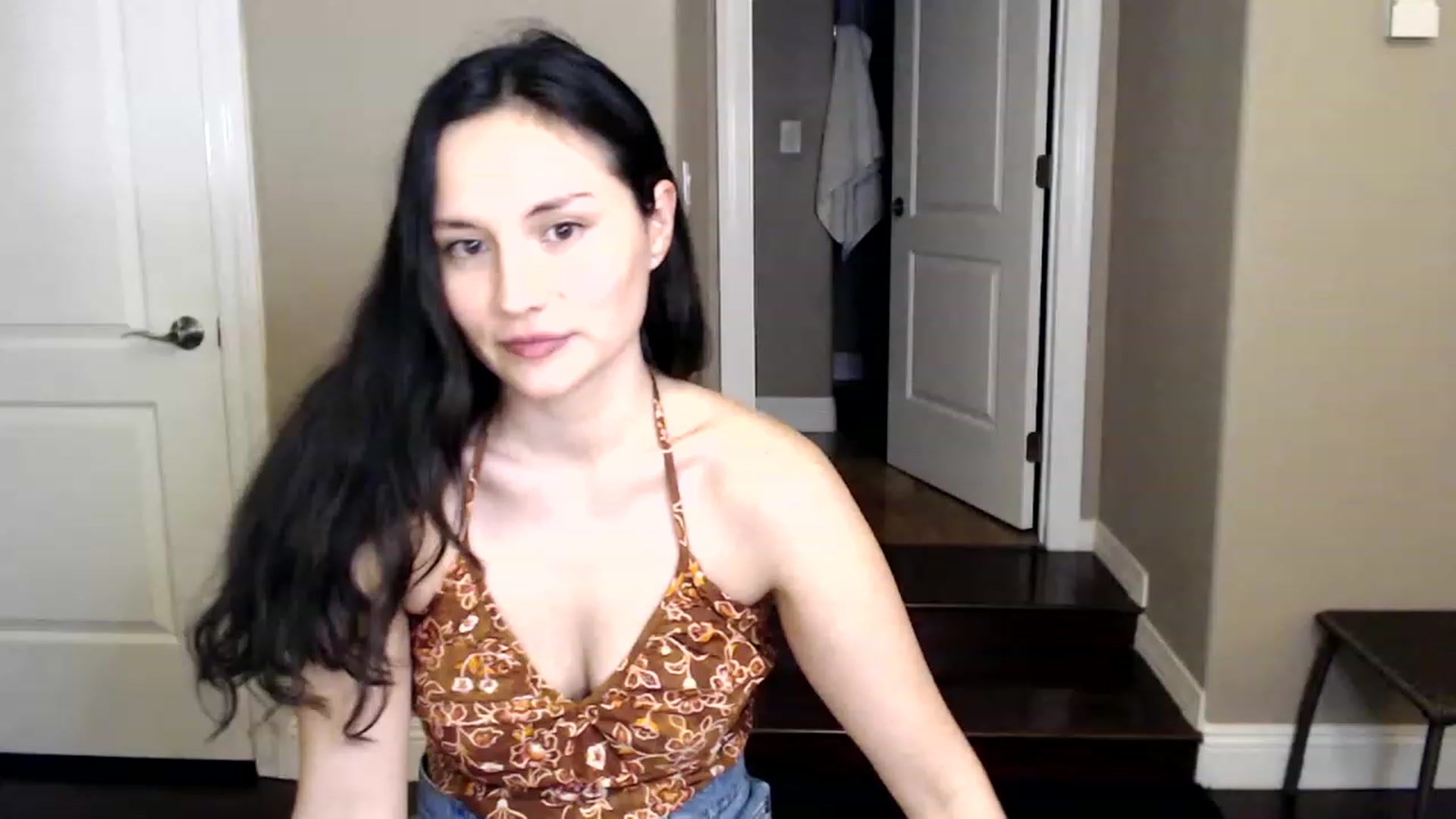 Gallery image thumbnail from HarmonyZoe's myfreecams stream on, 12/06/2022, 02:30 image 5 of 20