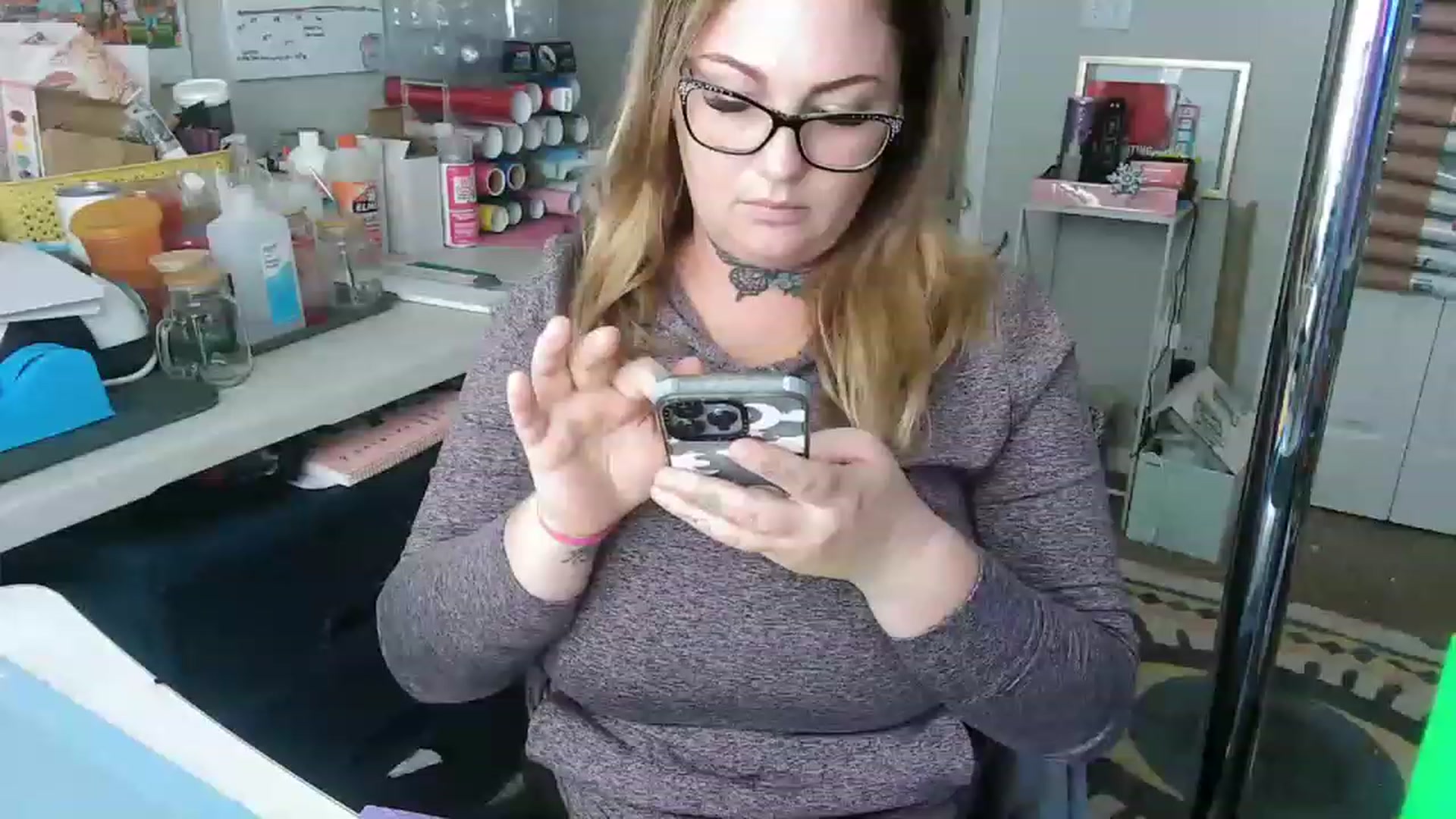 Gallery image thumbnail from Harmony_White's myfreecams stream on, 11/17/2022, 17:59 image 8 of 20
