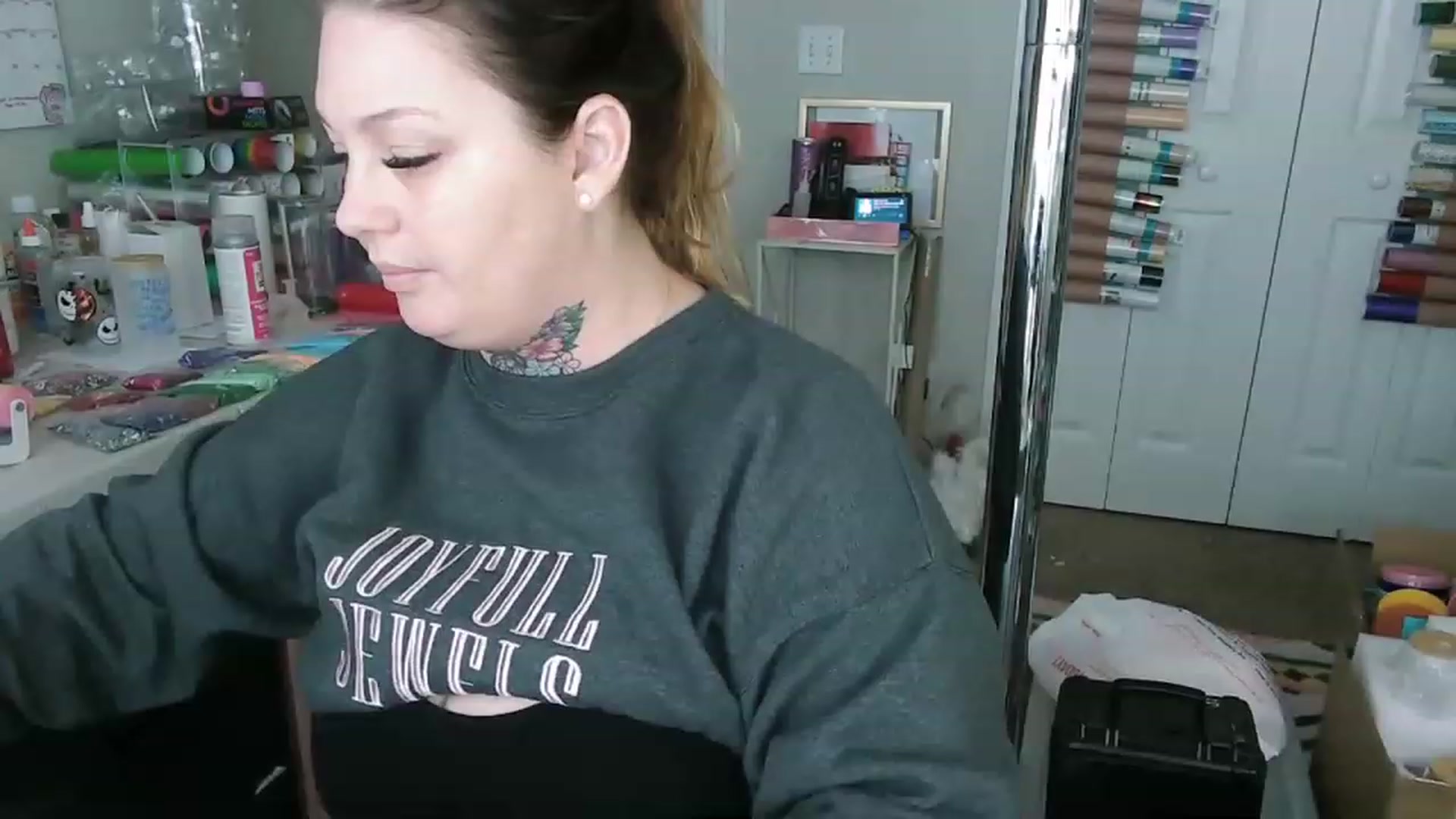 Gallery image thumbnail from Harmony_White's myfreecams stream on, 12/06/2022, 16:09 image 4 of 20