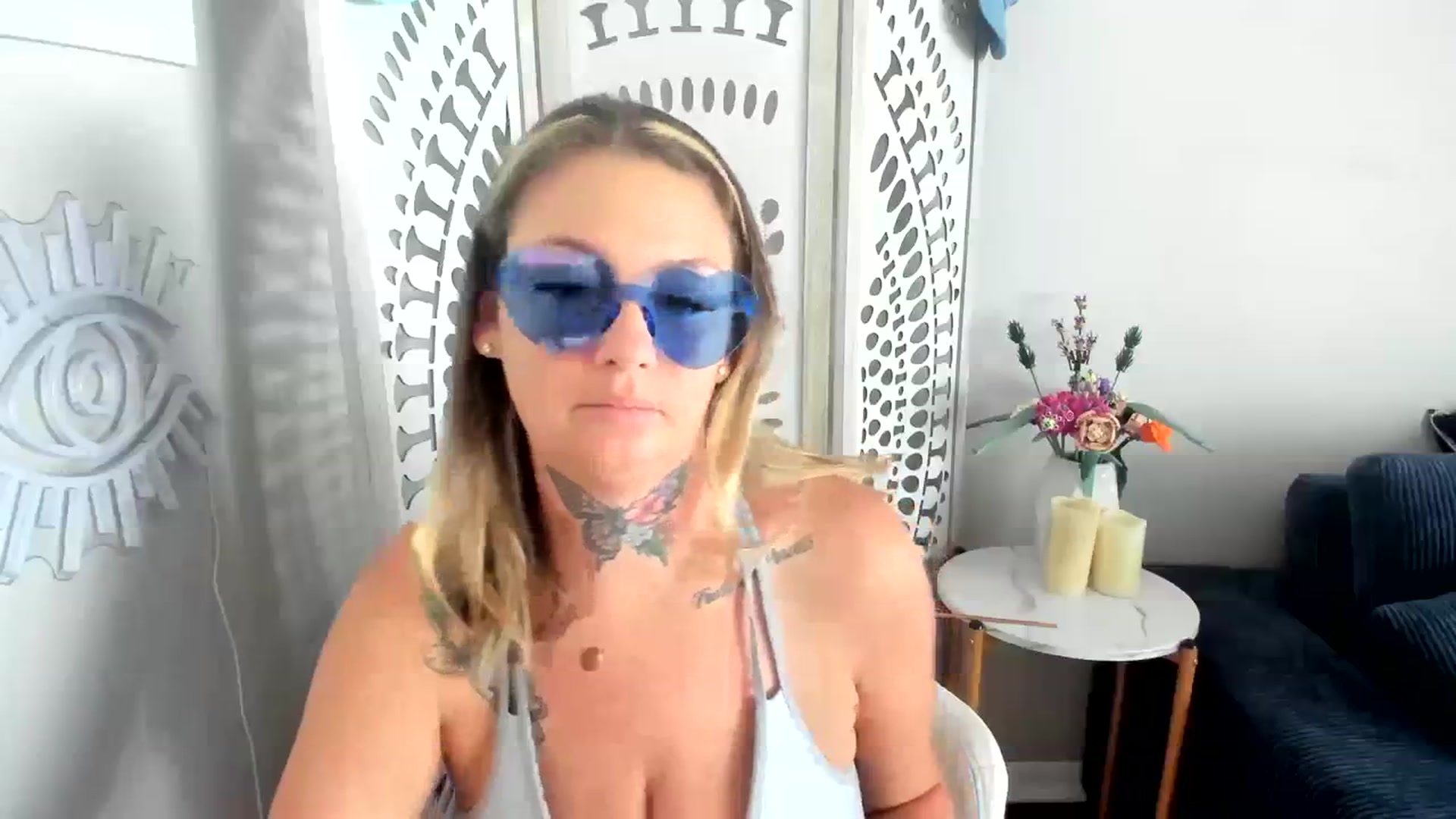 Gallery image thumbnail from Harmony_White's myfreecams stream on, 07/29/2023, 14:24 image 2 of 20