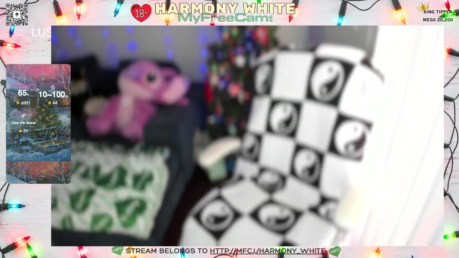Gallery image thumbnail from Harmony_White's myfreecams stream on, 12/25/2024, 16:53 image 14 of 20