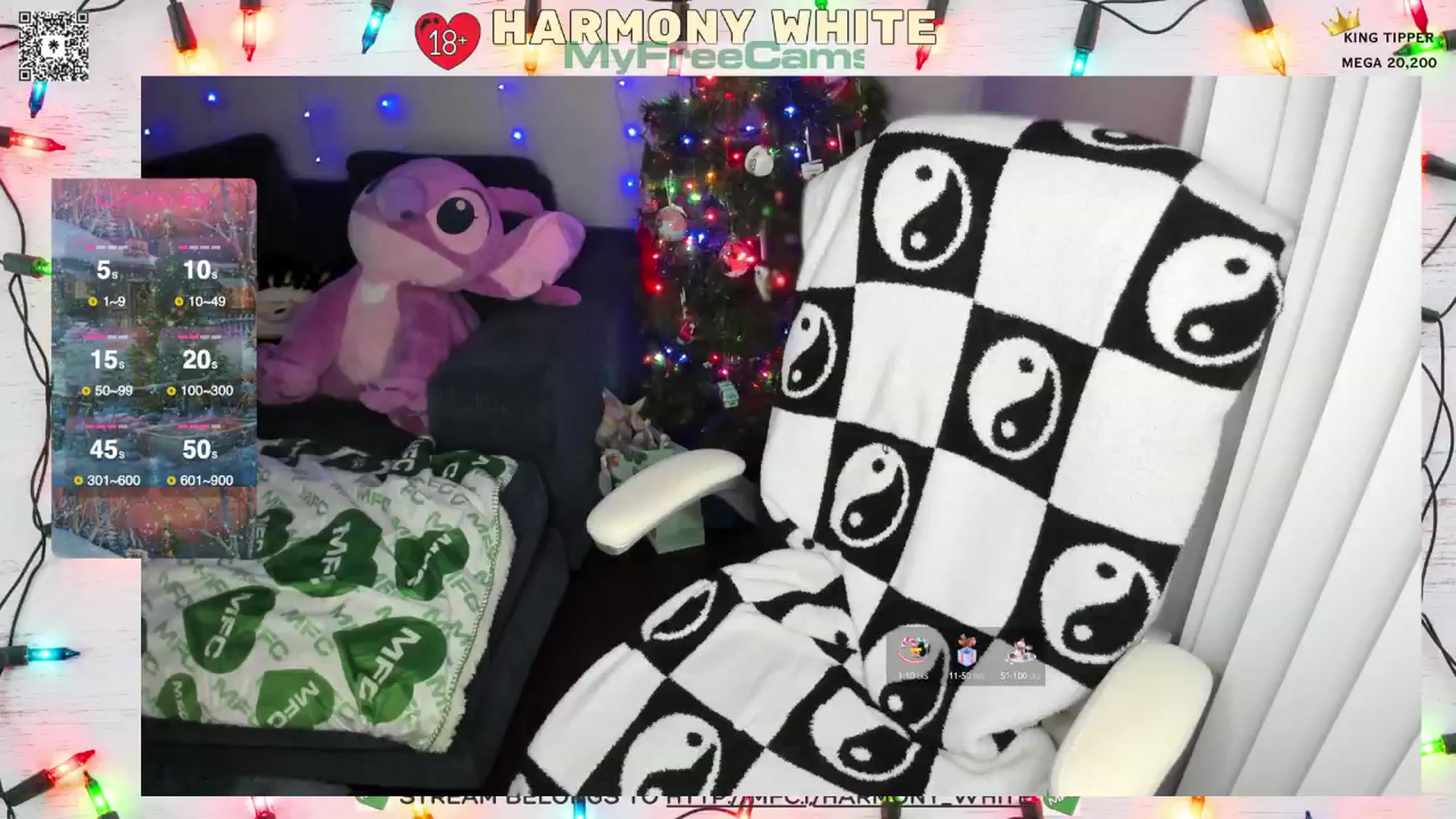 Gallery image thumbnail from Harmony_White's myfreecams stream on, 12/26/2024, 01:40 image 3 of 20