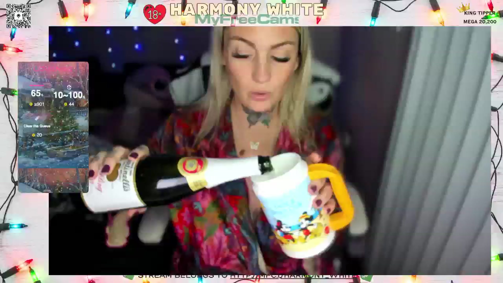 Gallery image thumbnail from Harmony_White's myfreecams stream on, 12/26/2024, 01:40 image 17 of 20