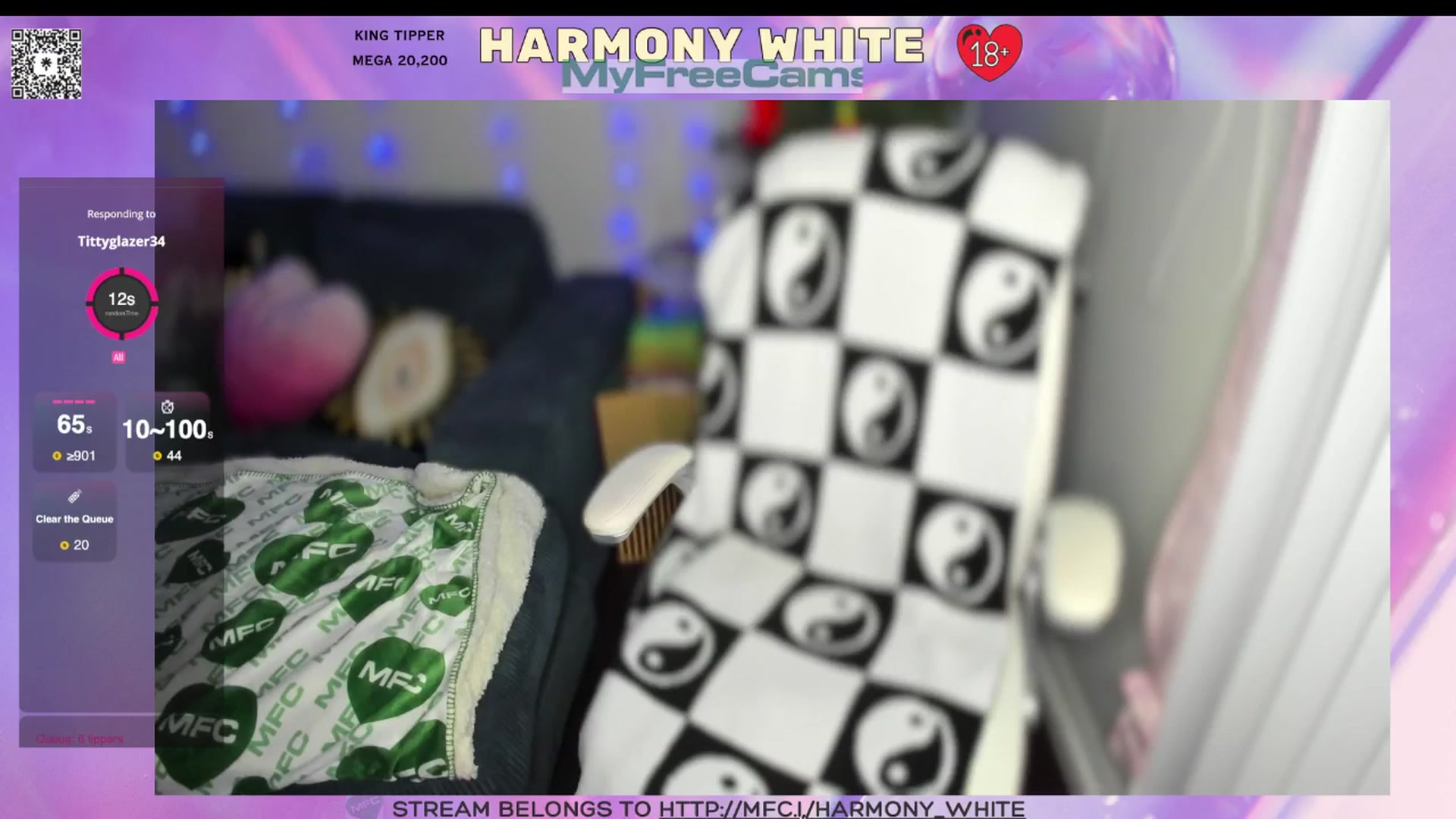 Gallery image thumbnail from Harmony_White's myfreecams stream on, 01/13/2025, 15:21 image 4 of 20