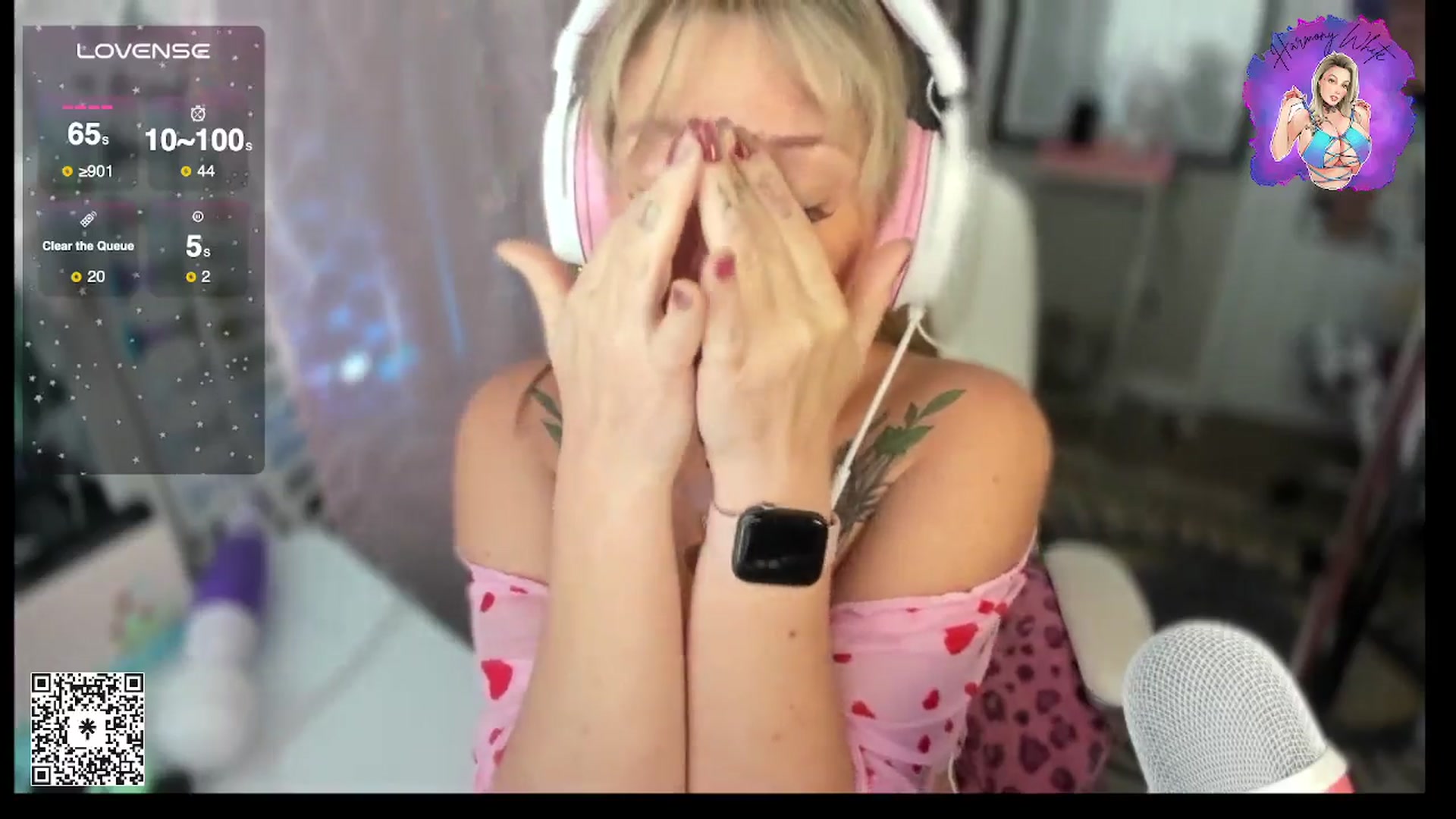 Gallery image thumbnail from Harmony_White's myfreecams stream on, 03/06/2025, 16:44 image 7 of 20